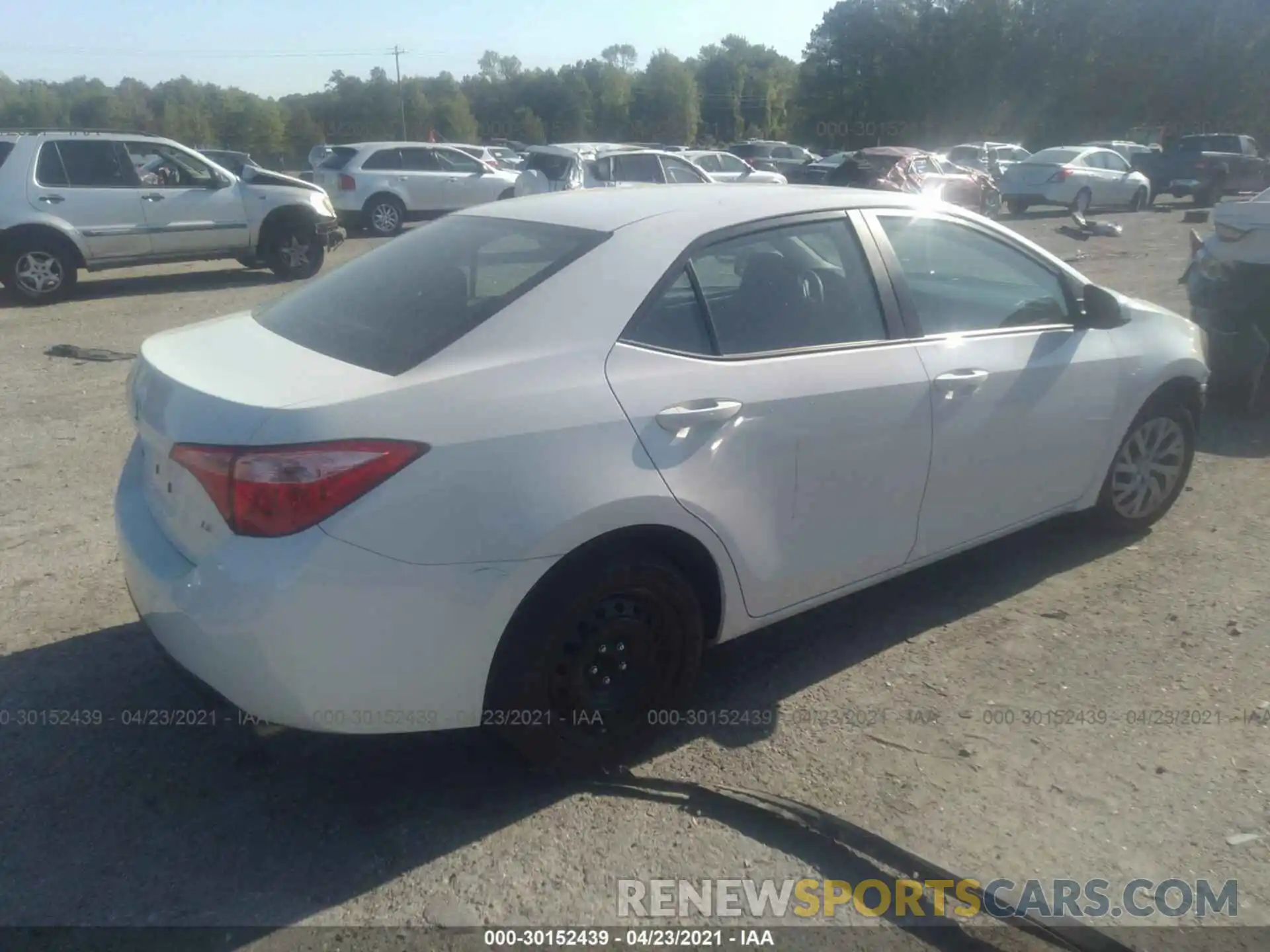 4 Photograph of a damaged car 5YFBURHE1KP926711 TOYOTA COROLLA 2019