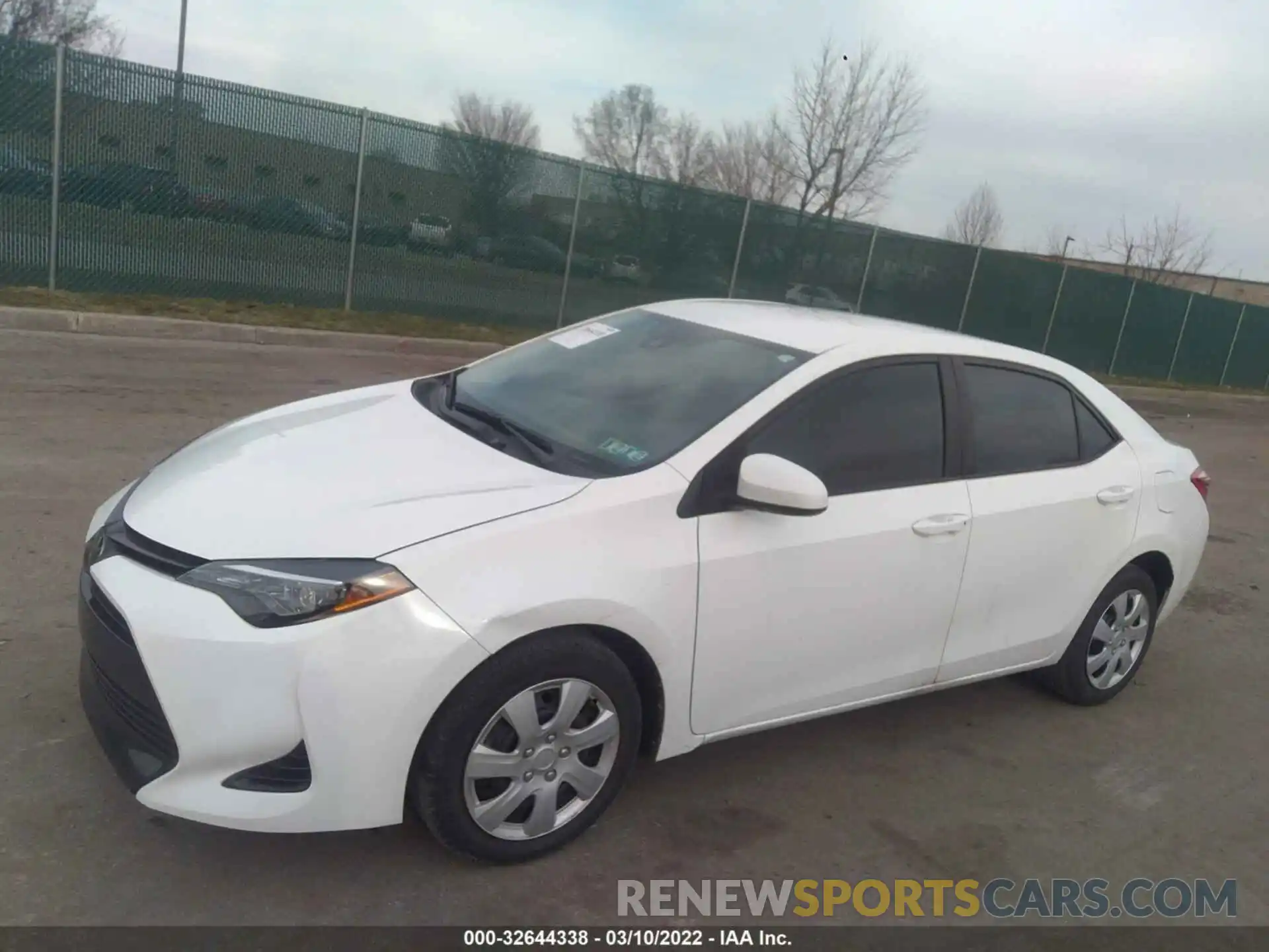 2 Photograph of a damaged car 5YFBURHE1KP926966 TOYOTA COROLLA 2019