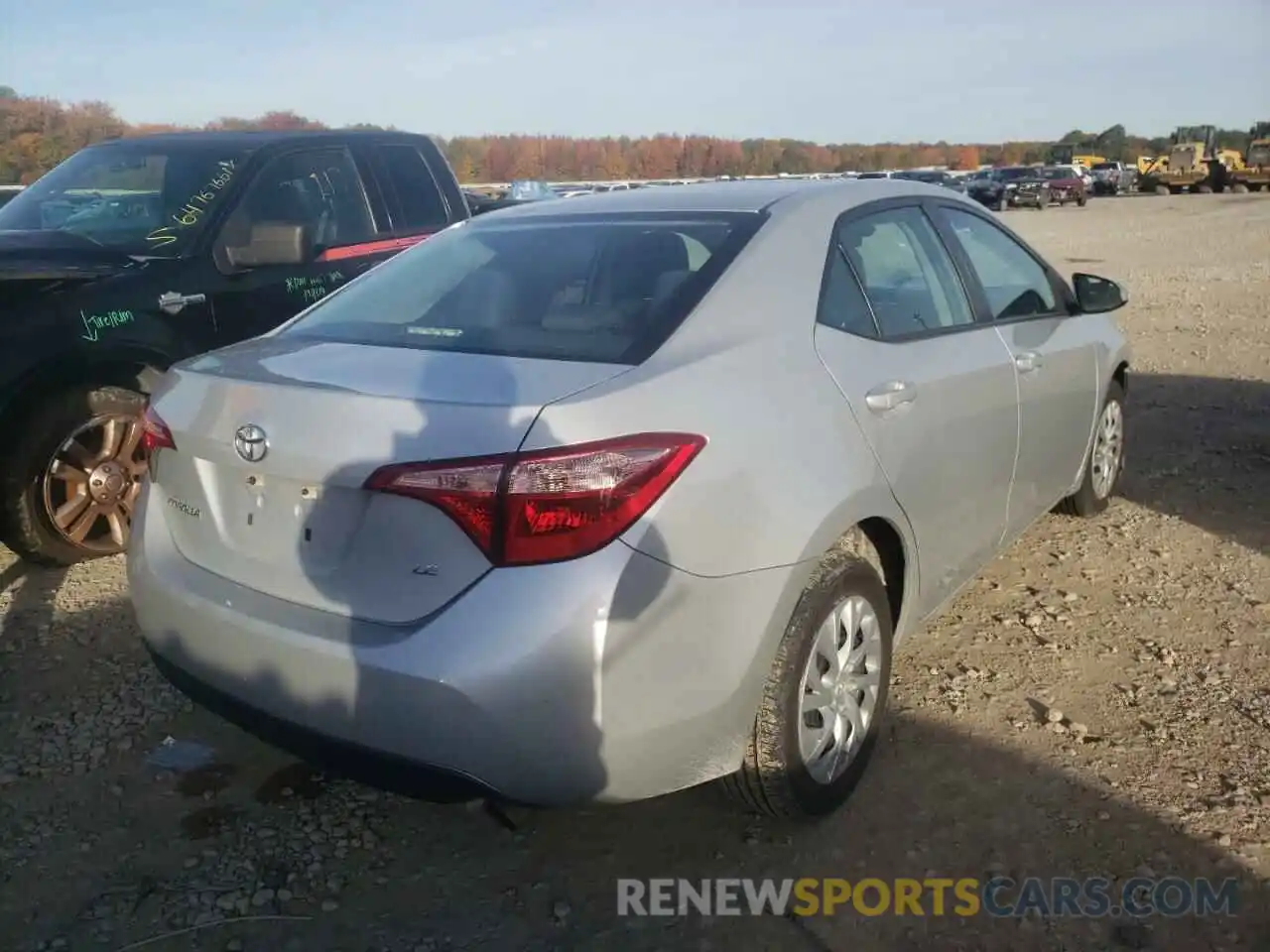 4 Photograph of a damaged car 5YFBURHE1KP927485 TOYOTA COROLLA 2019