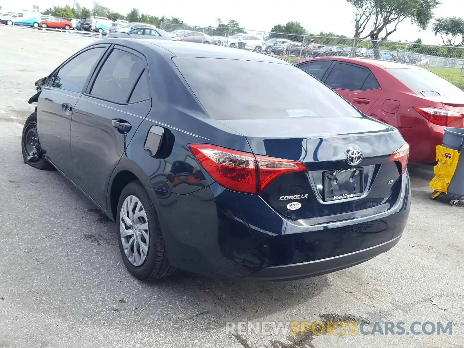 3 Photograph of a damaged car 5YFBURHE1KP927521 TOYOTA COROLLA 2019