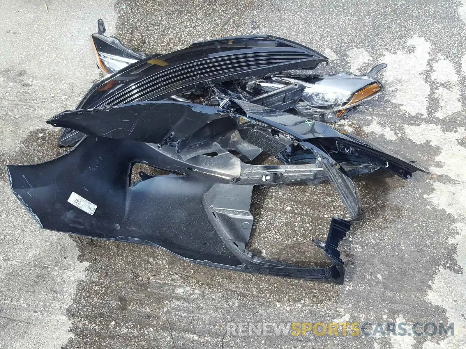 9 Photograph of a damaged car 5YFBURHE1KP927521 TOYOTA COROLLA 2019