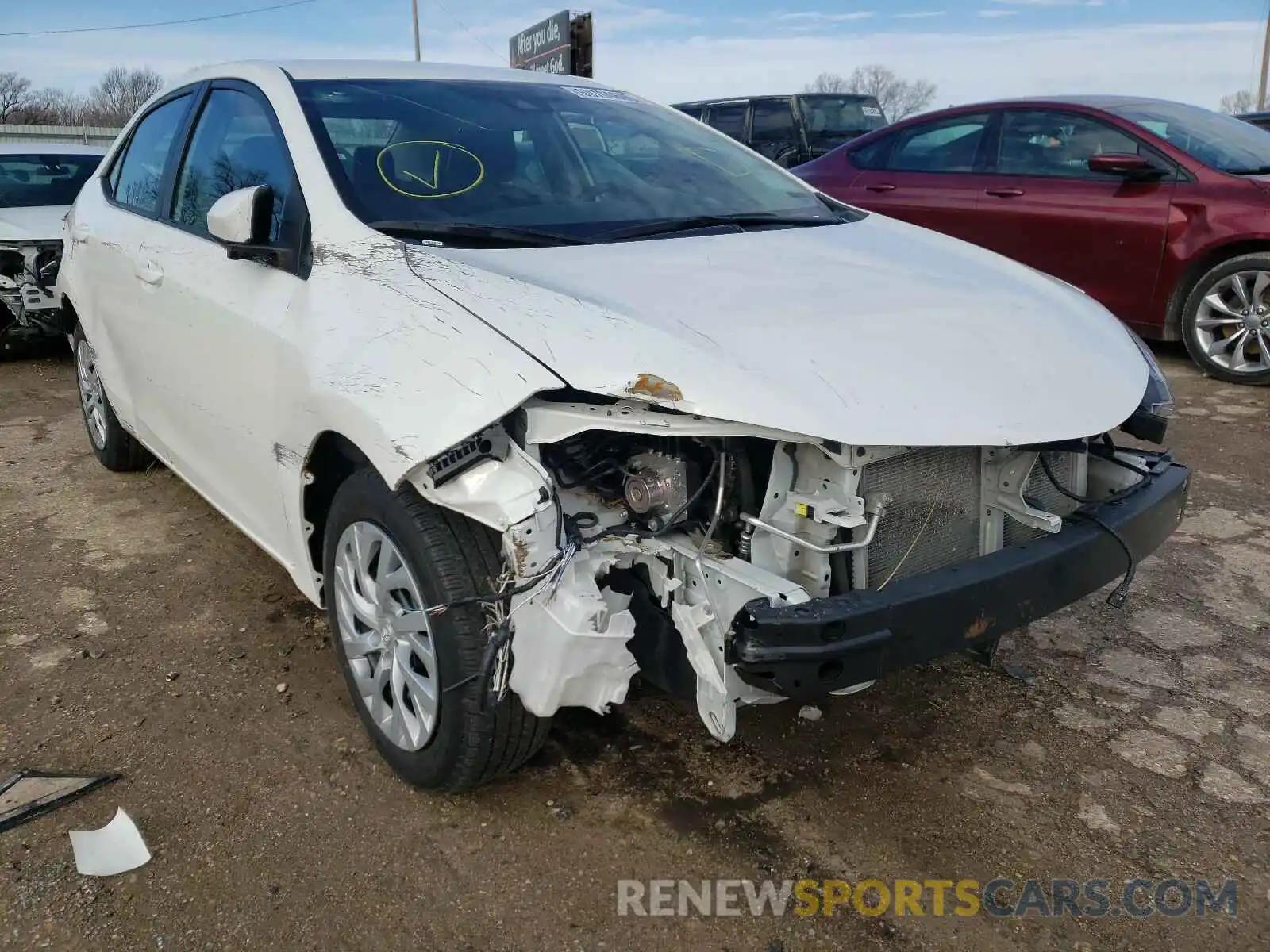 1 Photograph of a damaged car 5YFBURHE1KP929057 TOYOTA COROLLA 2019