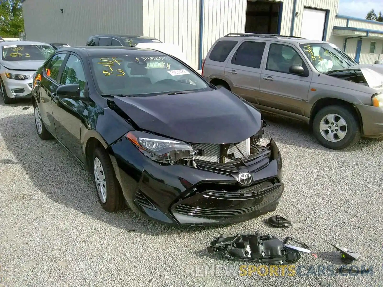 1 Photograph of a damaged car 5YFBURHE1KP929852 TOYOTA COROLLA 2019