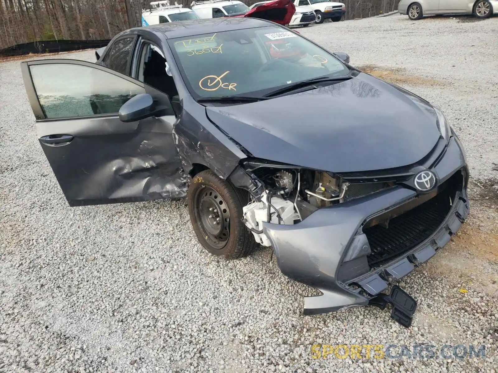 9 Photograph of a damaged car 5YFBURHE1KP930029 TOYOTA COROLLA 2019