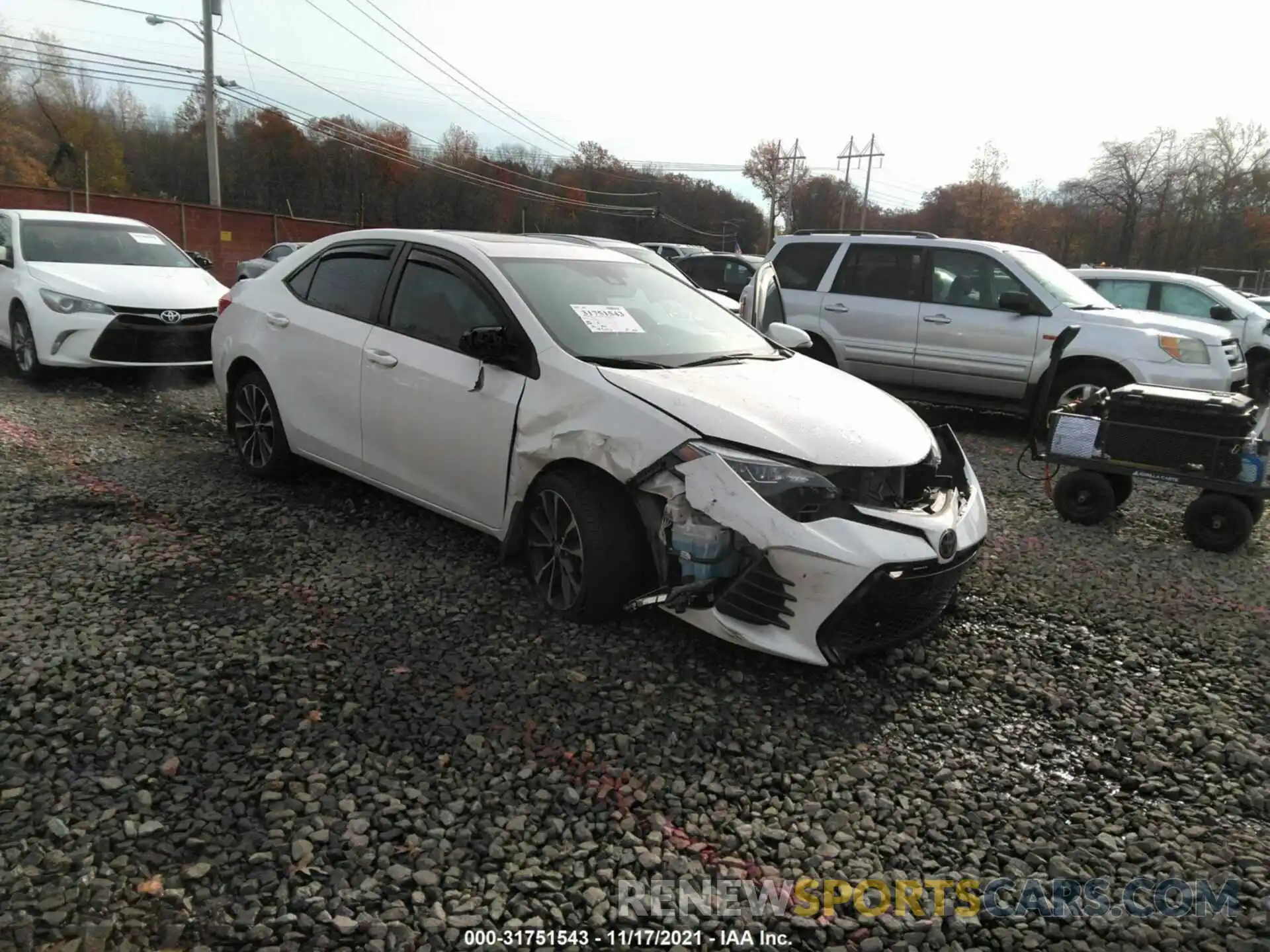 1 Photograph of a damaged car 5YFBURHE1KP931102 TOYOTA COROLLA 2019