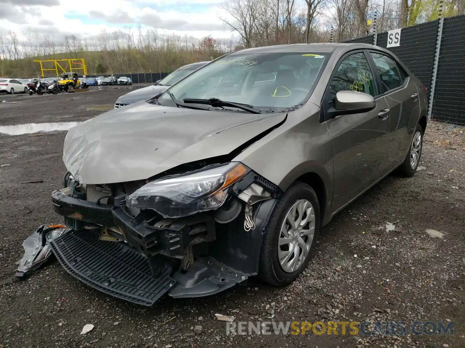 2 Photograph of a damaged car 5YFBURHE1KP931892 TOYOTA COROLLA 2019