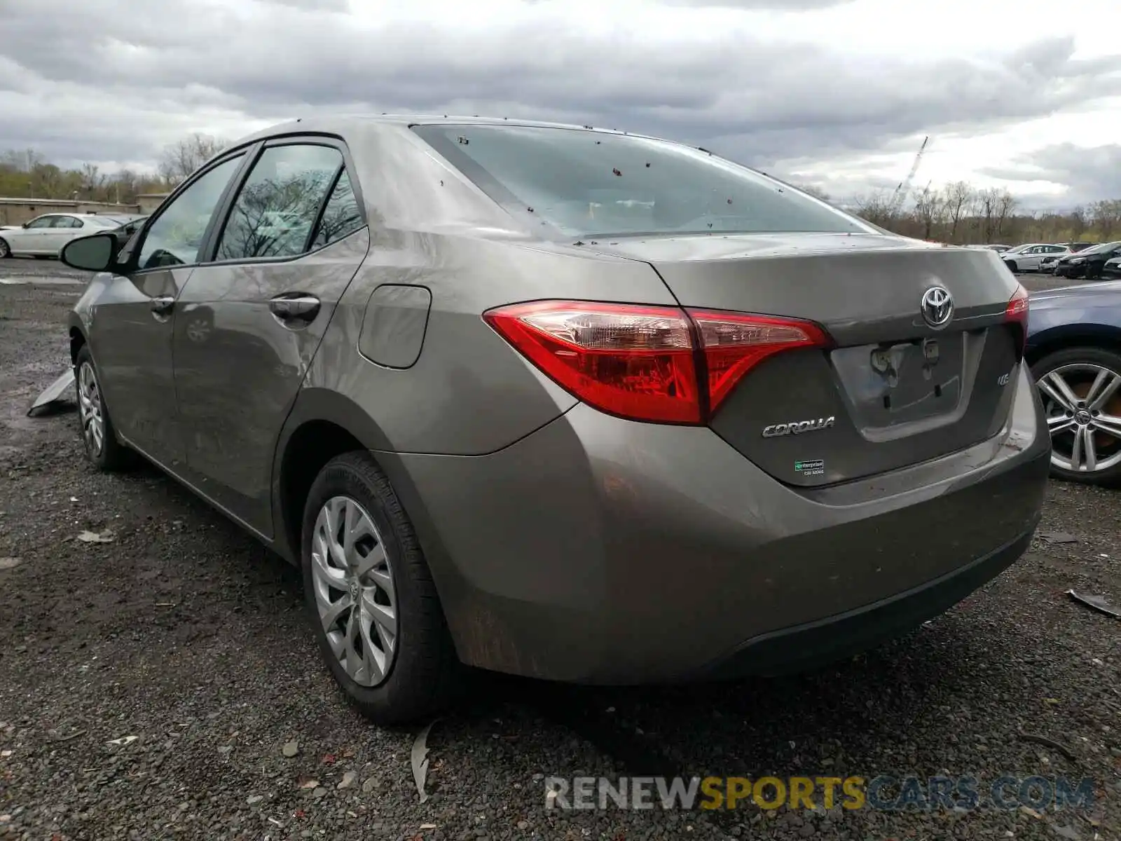 3 Photograph of a damaged car 5YFBURHE1KP931892 TOYOTA COROLLA 2019