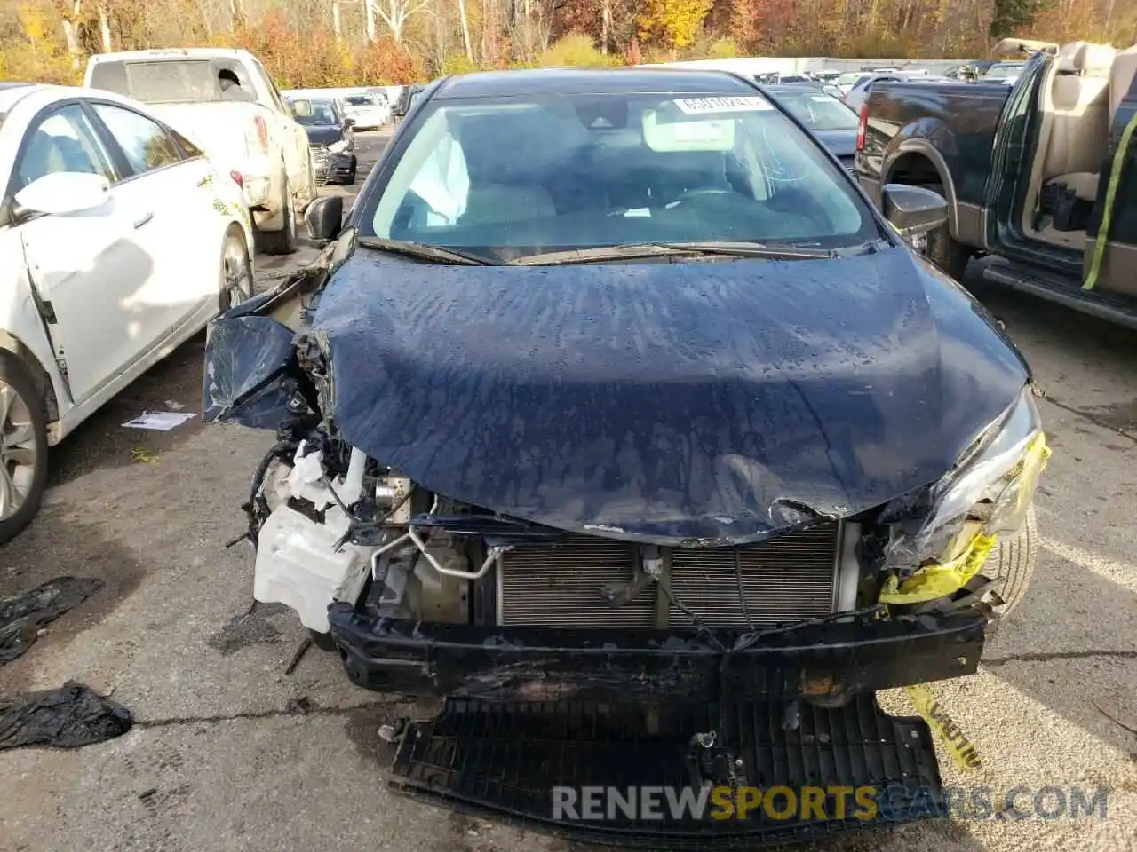 9 Photograph of a damaged car 5YFBURHE1KP932282 TOYOTA COROLLA 2019