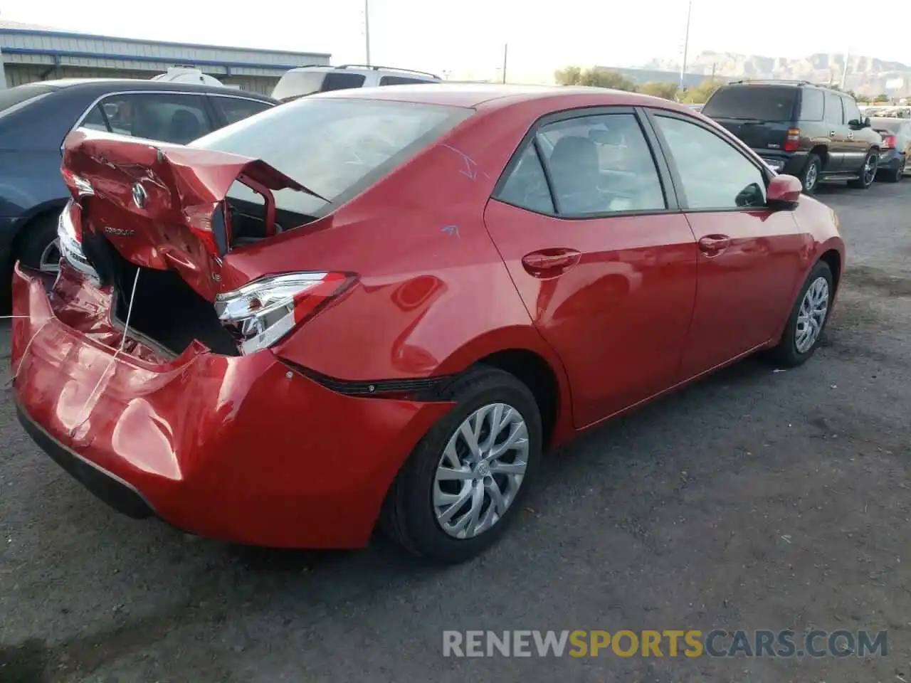 4 Photograph of a damaged car 5YFBURHE1KP932590 TOYOTA COROLLA 2019