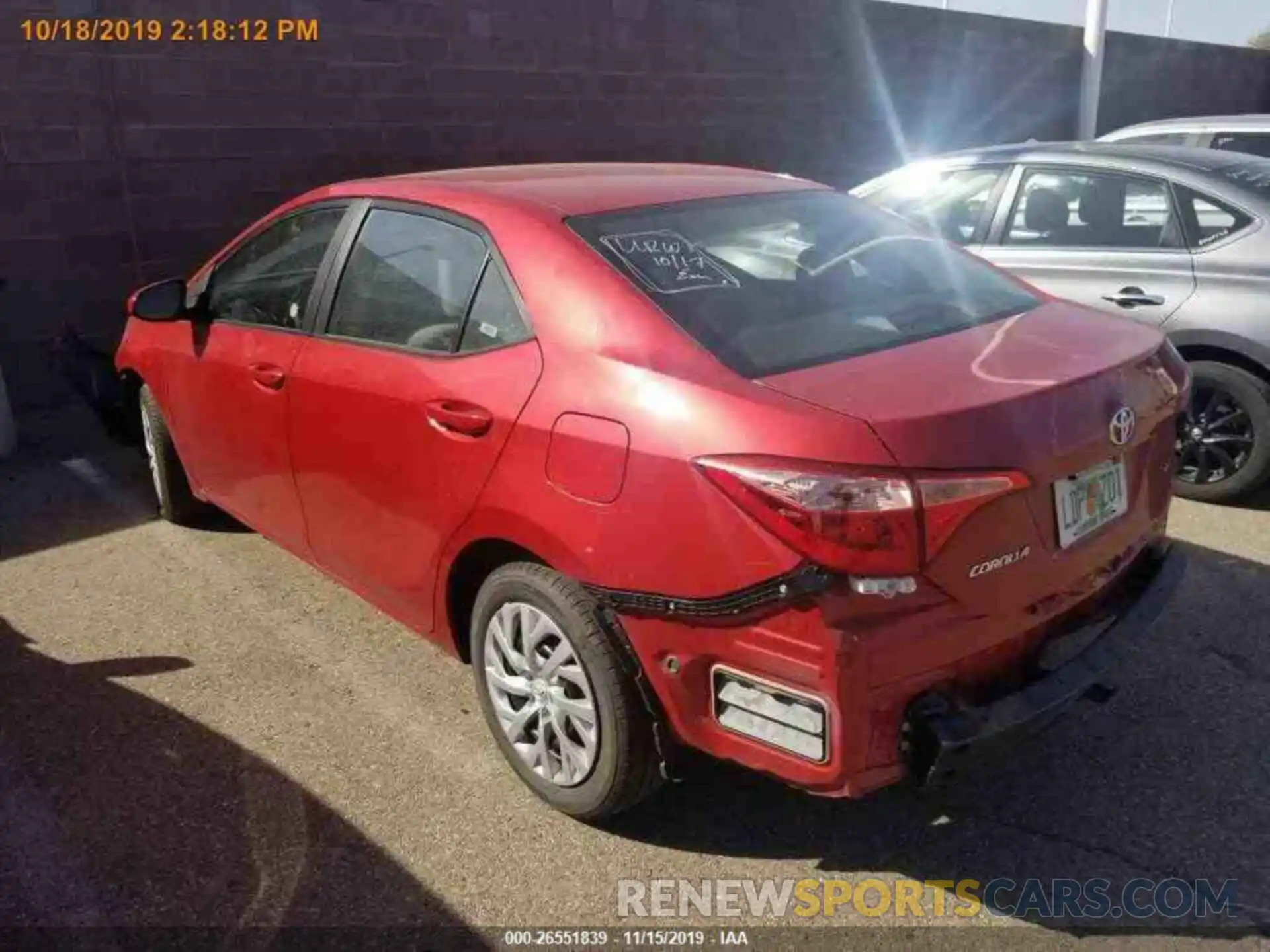 13 Photograph of a damaged car 5YFBURHE1KP932668 TOYOTA COROLLA 2019