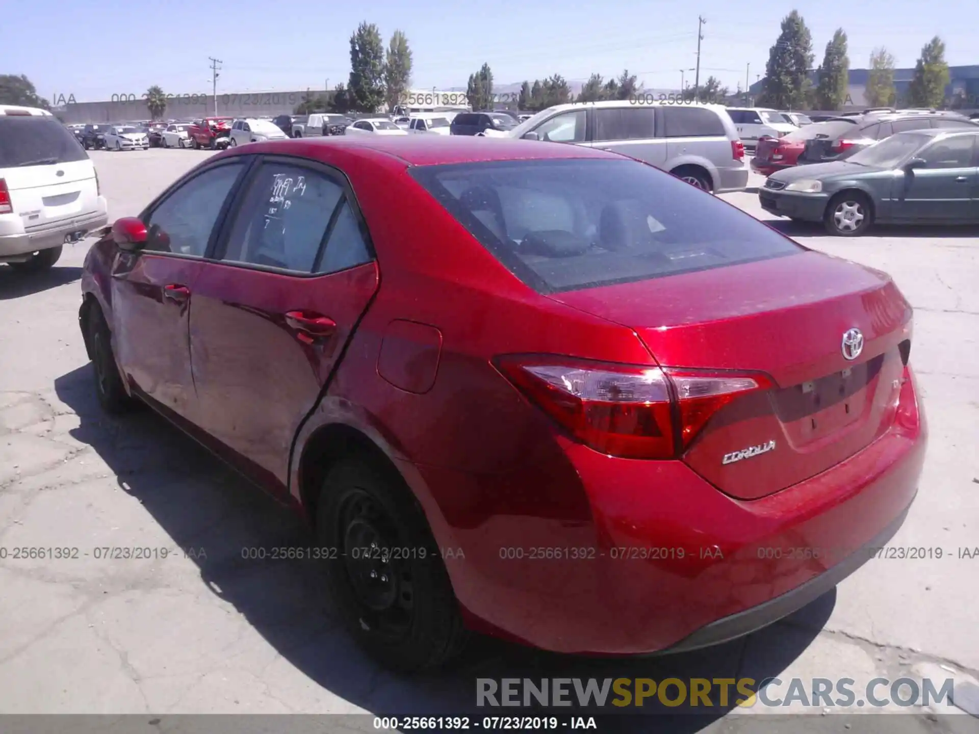 3 Photograph of a damaged car 5YFBURHE1KP933366 TOYOTA COROLLA 2019