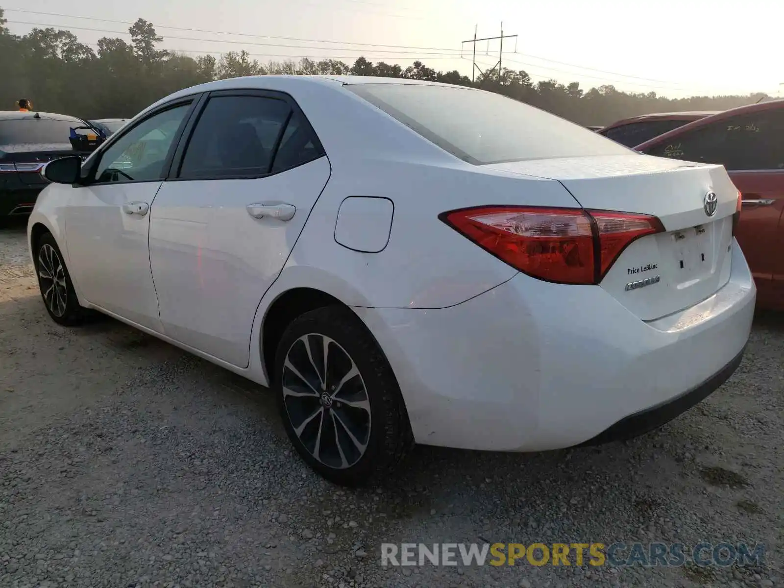 3 Photograph of a damaged car 5YFBURHE1KP933755 TOYOTA COROLLA 2019