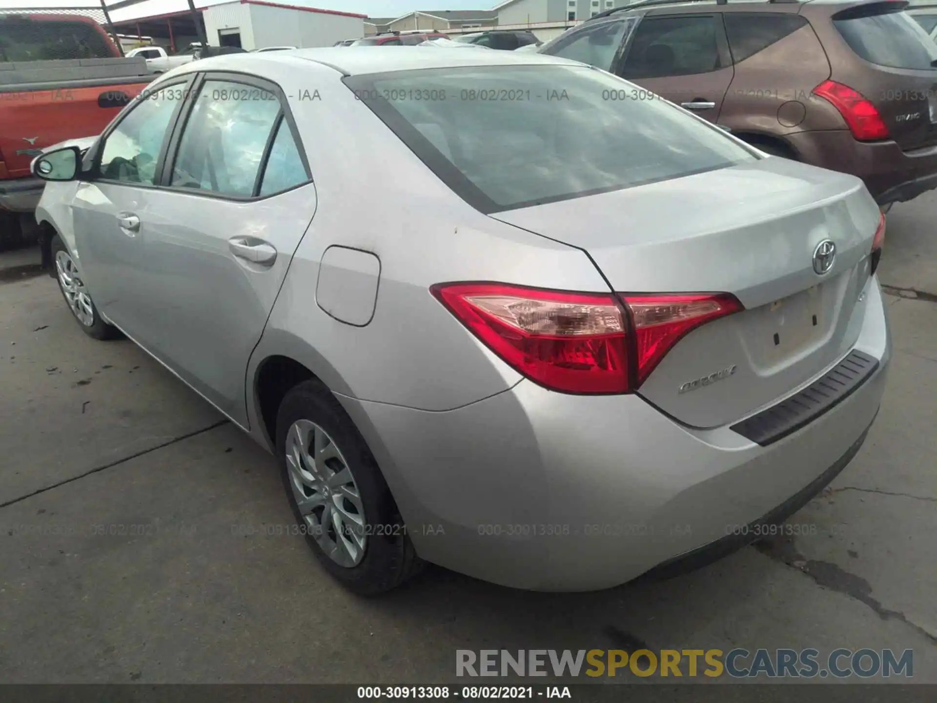 3 Photograph of a damaged car 5YFBURHE1KP934341 TOYOTA COROLLA 2019