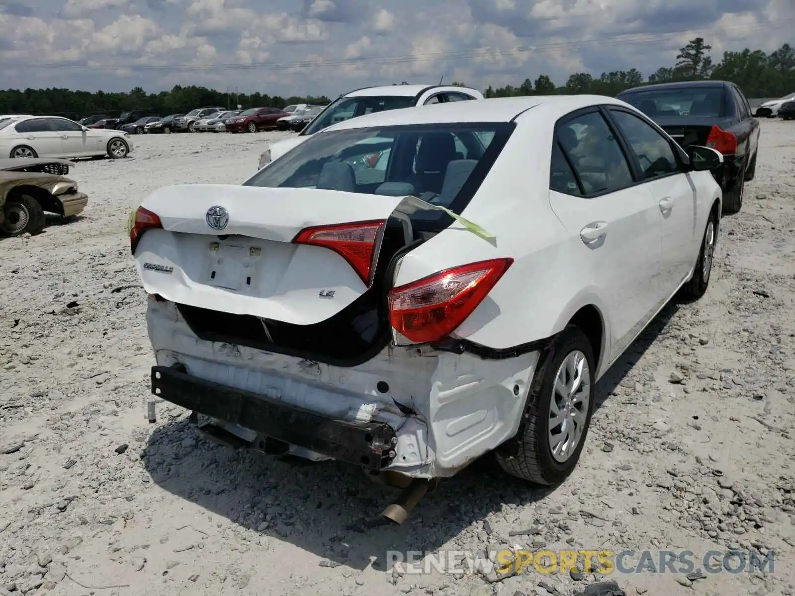 4 Photograph of a damaged car 5YFBURHE1KP935165 TOYOTA COROLLA 2019