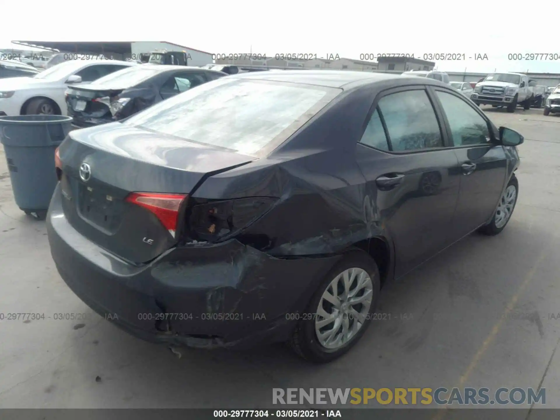 4 Photograph of a damaged car 5YFBURHE1KP935229 TOYOTA COROLLA 2019