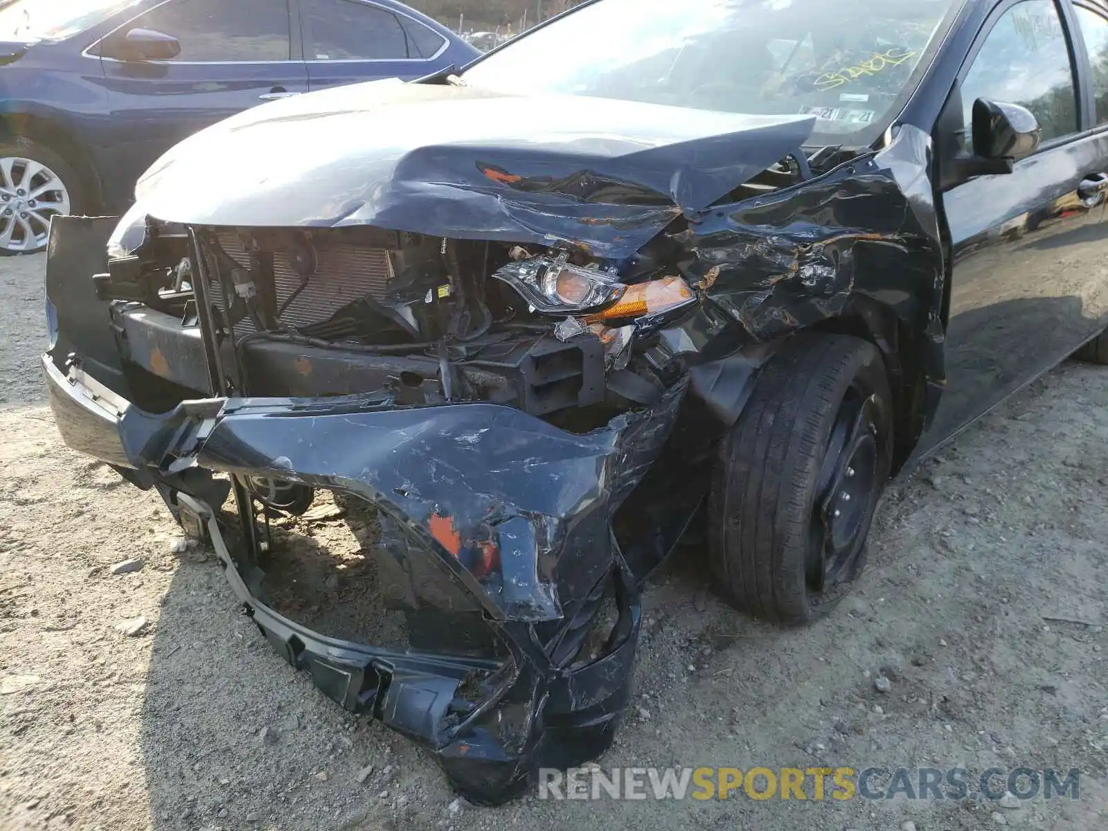 9 Photograph of a damaged car 5YFBURHE1KP935313 TOYOTA COROLLA 2019