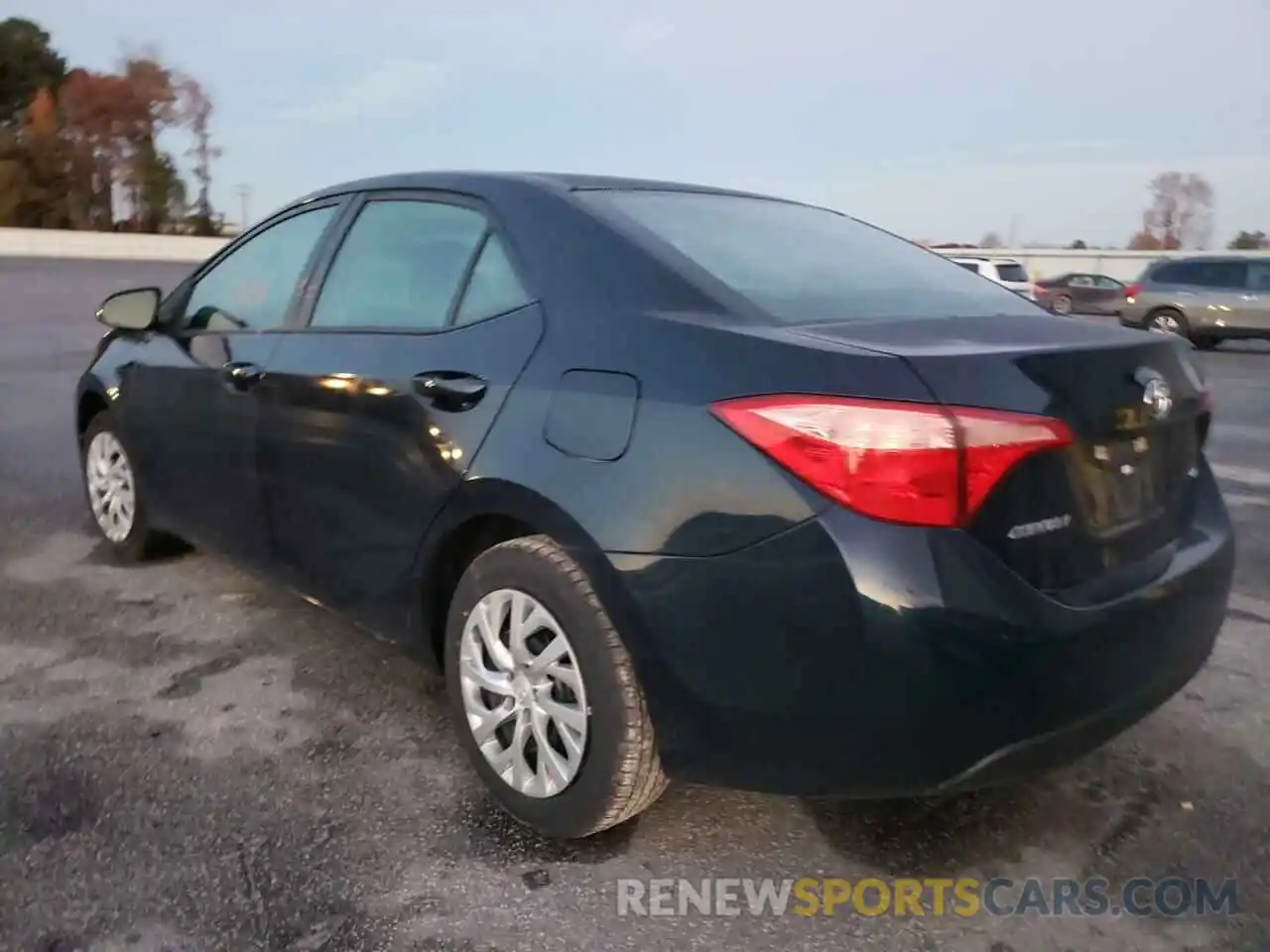 3 Photograph of a damaged car 5YFBURHE1KP935537 TOYOTA COROLLA 2019