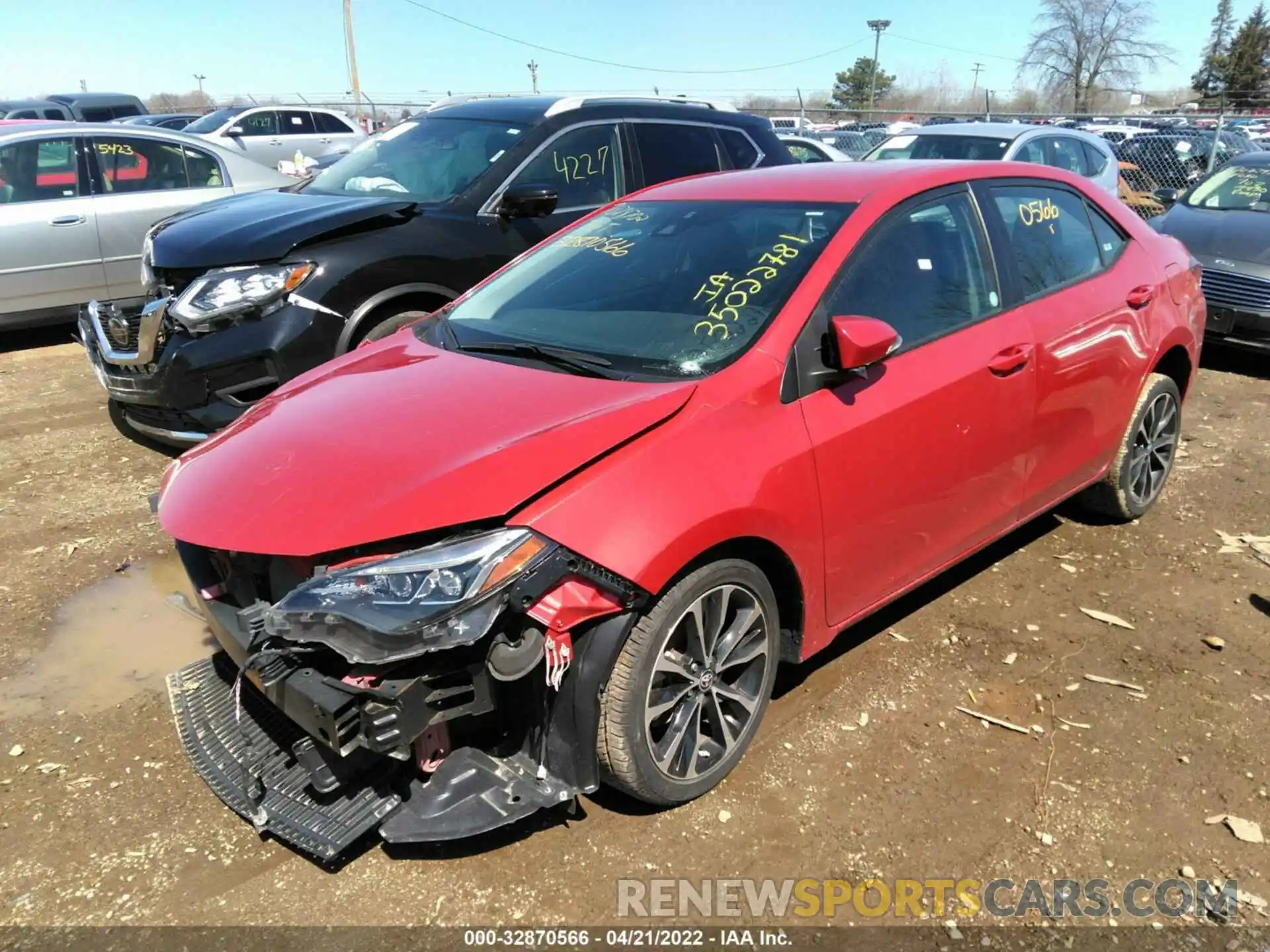 2 Фотография поврежденного автомобиля 5YFBURHE1KP935599 TOYOTA COROLLA 2019