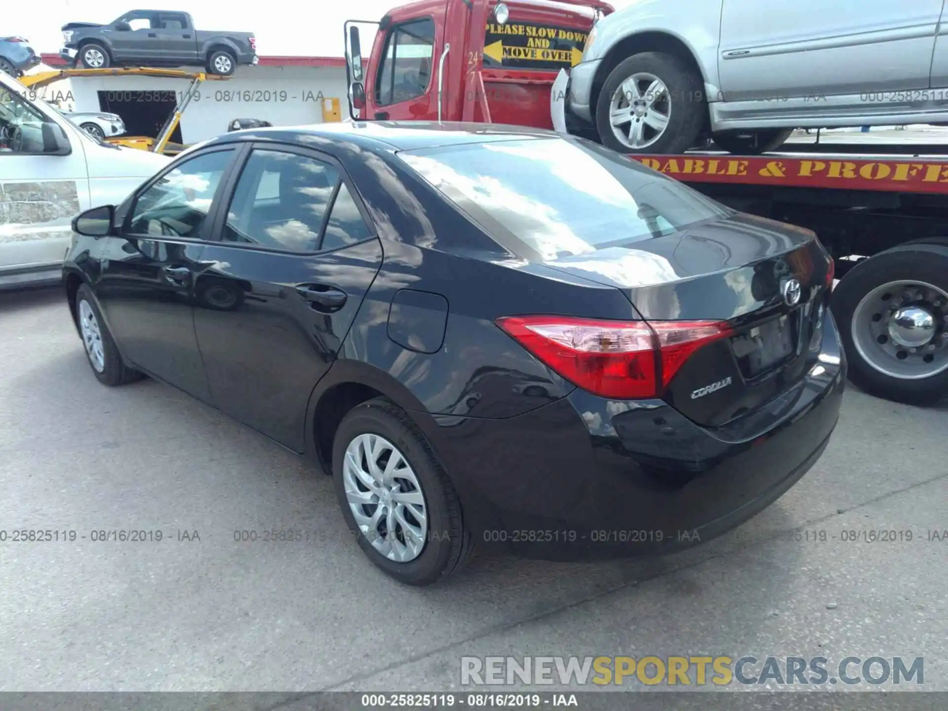 3 Photograph of a damaged car 5YFBURHE1KP935764 TOYOTA COROLLA 2019