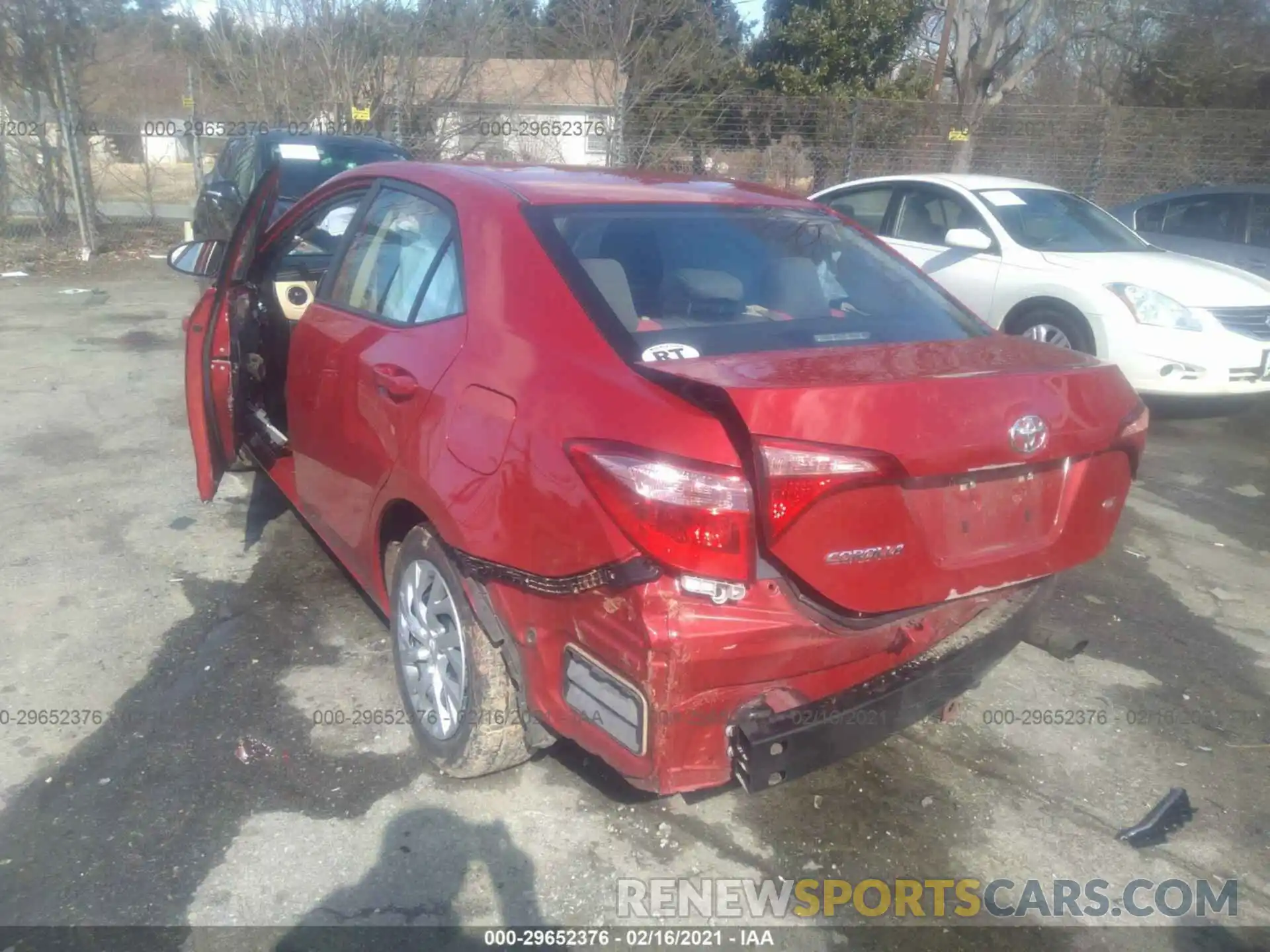 3 Photograph of a damaged car 5YFBURHE1KP935845 TOYOTA COROLLA 2019