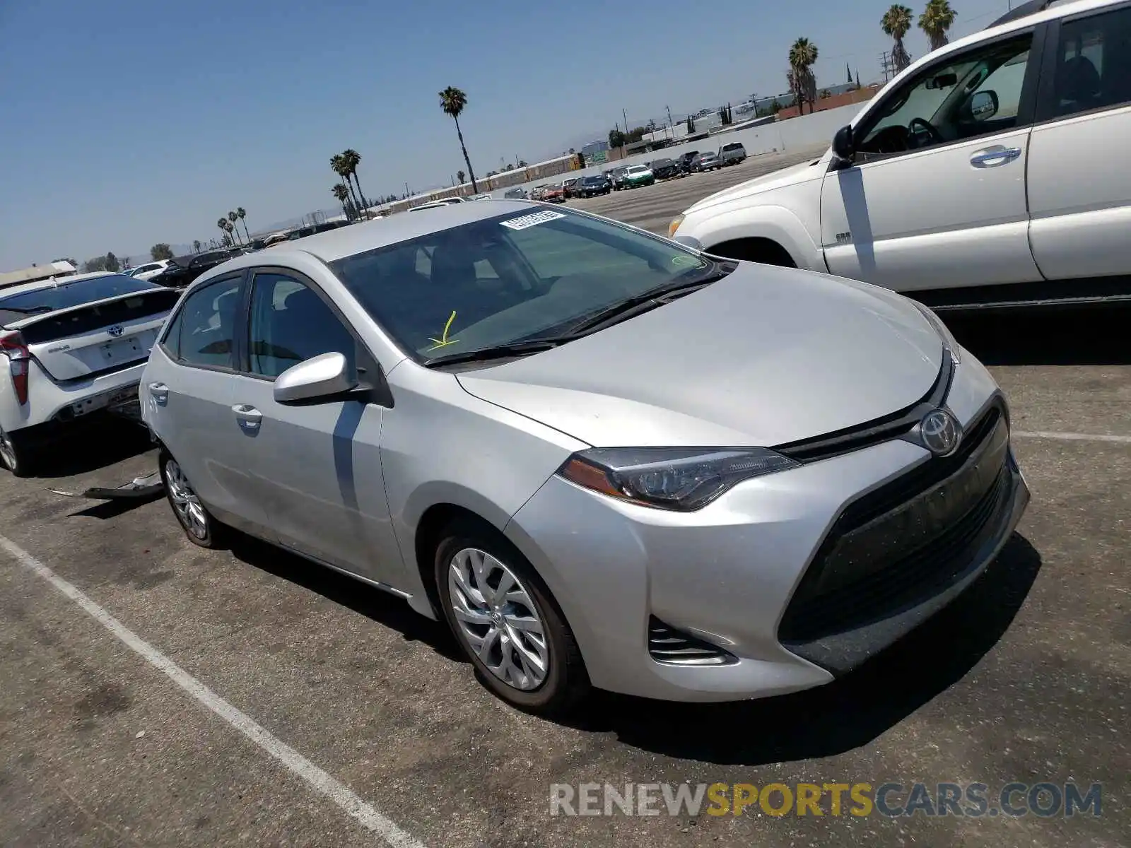 1 Photograph of a damaged car 5YFBURHE1KP936168 TOYOTA COROLLA 2019