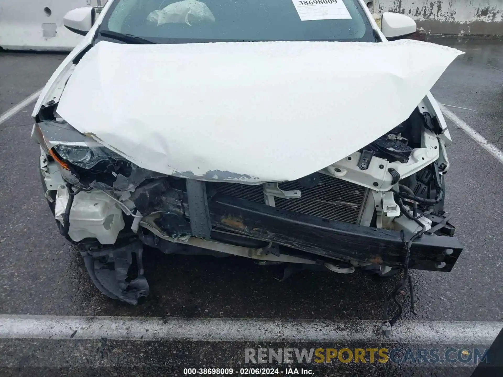 6 Photograph of a damaged car 5YFBURHE1KP936249 TOYOTA COROLLA 2019