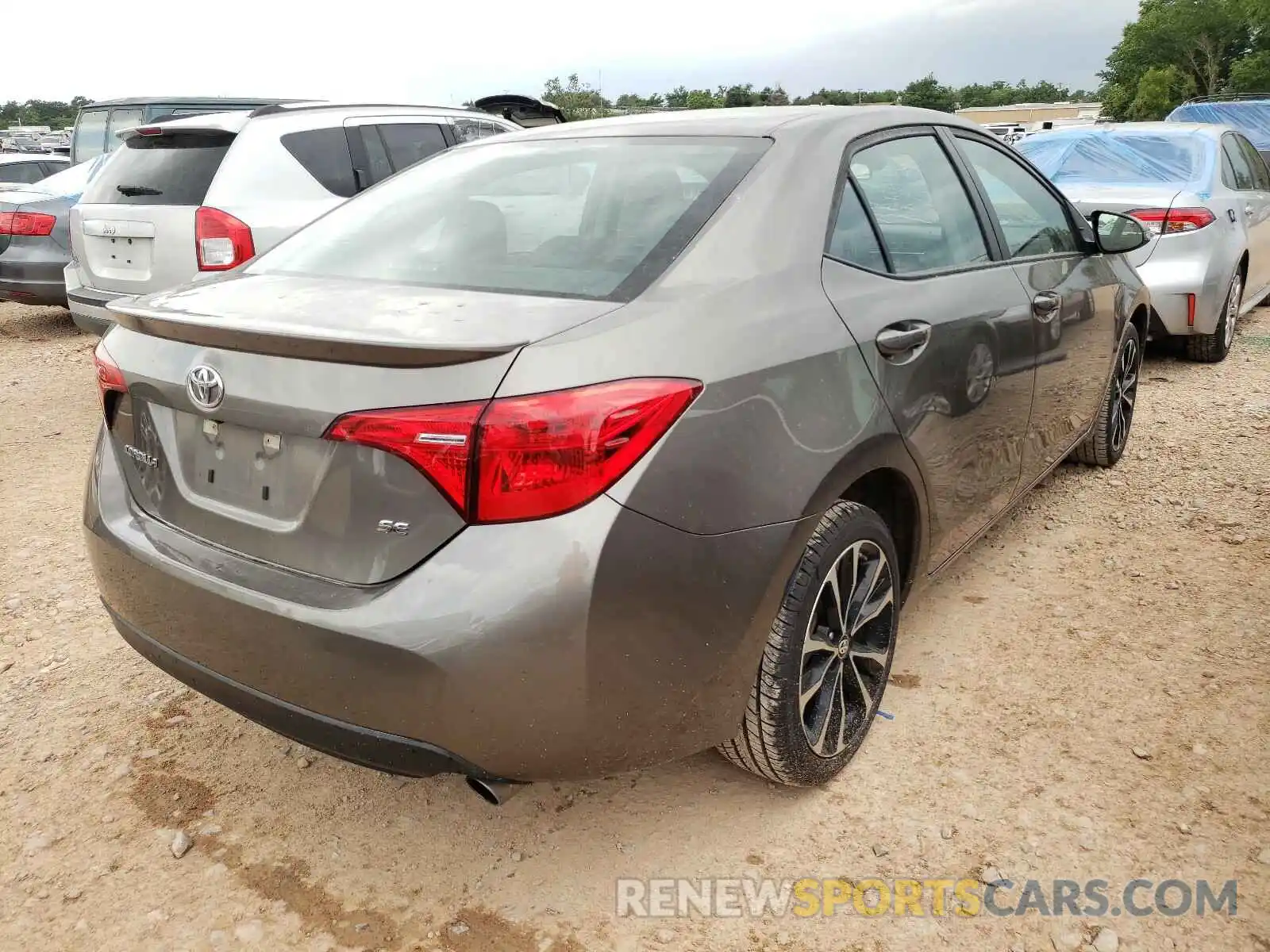 4 Photograph of a damaged car 5YFBURHE1KP936784 TOYOTA COROLLA 2019