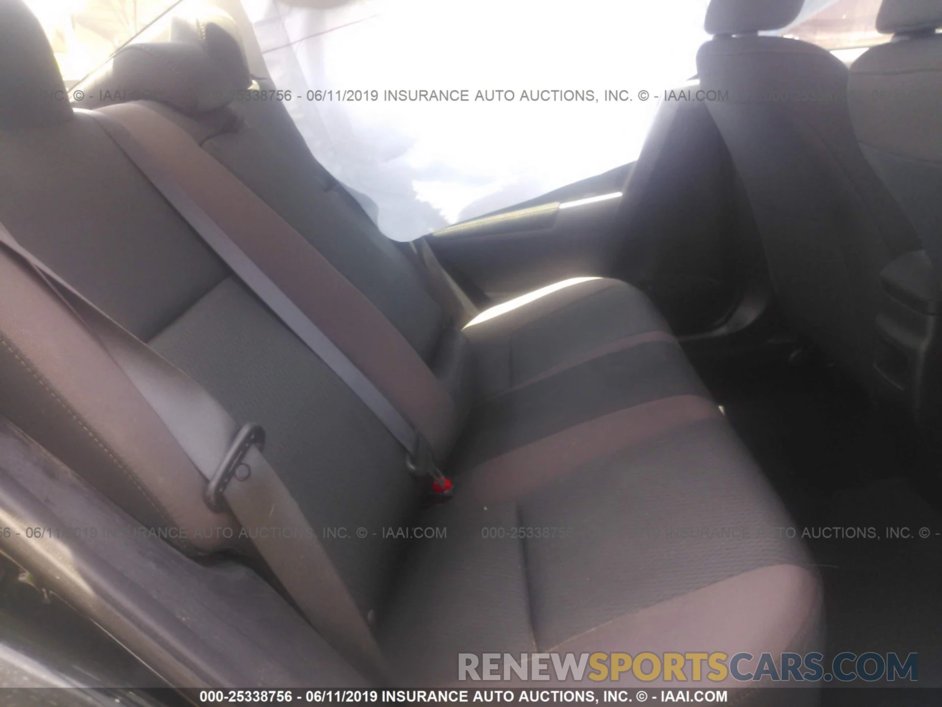 8 Photograph of a damaged car 5YFBURHE1KP937224 TOYOTA COROLLA 2019