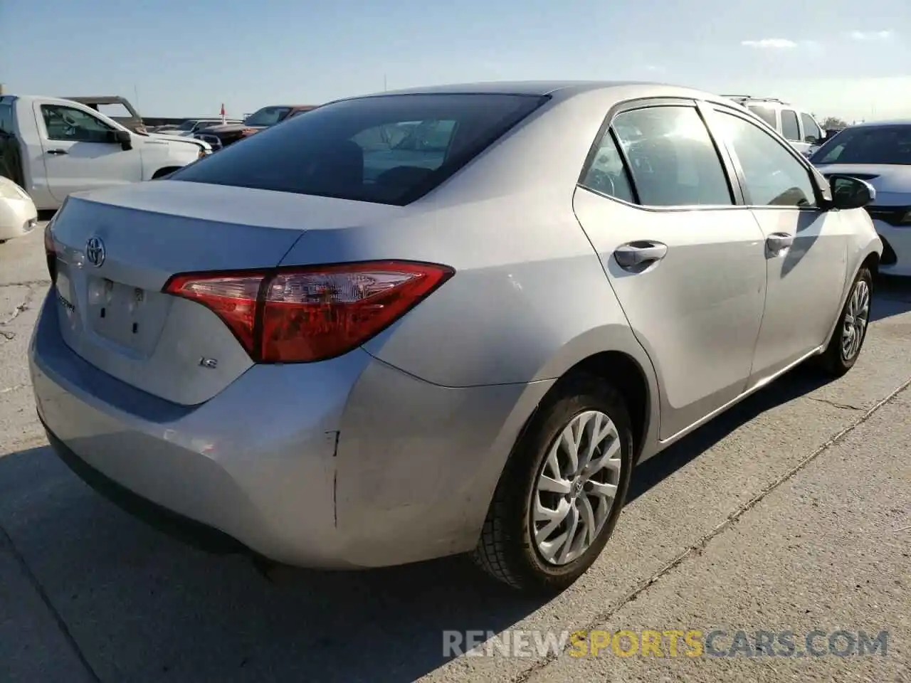 4 Photograph of a damaged car 5YFBURHE1KP937529 TOYOTA COROLLA 2019