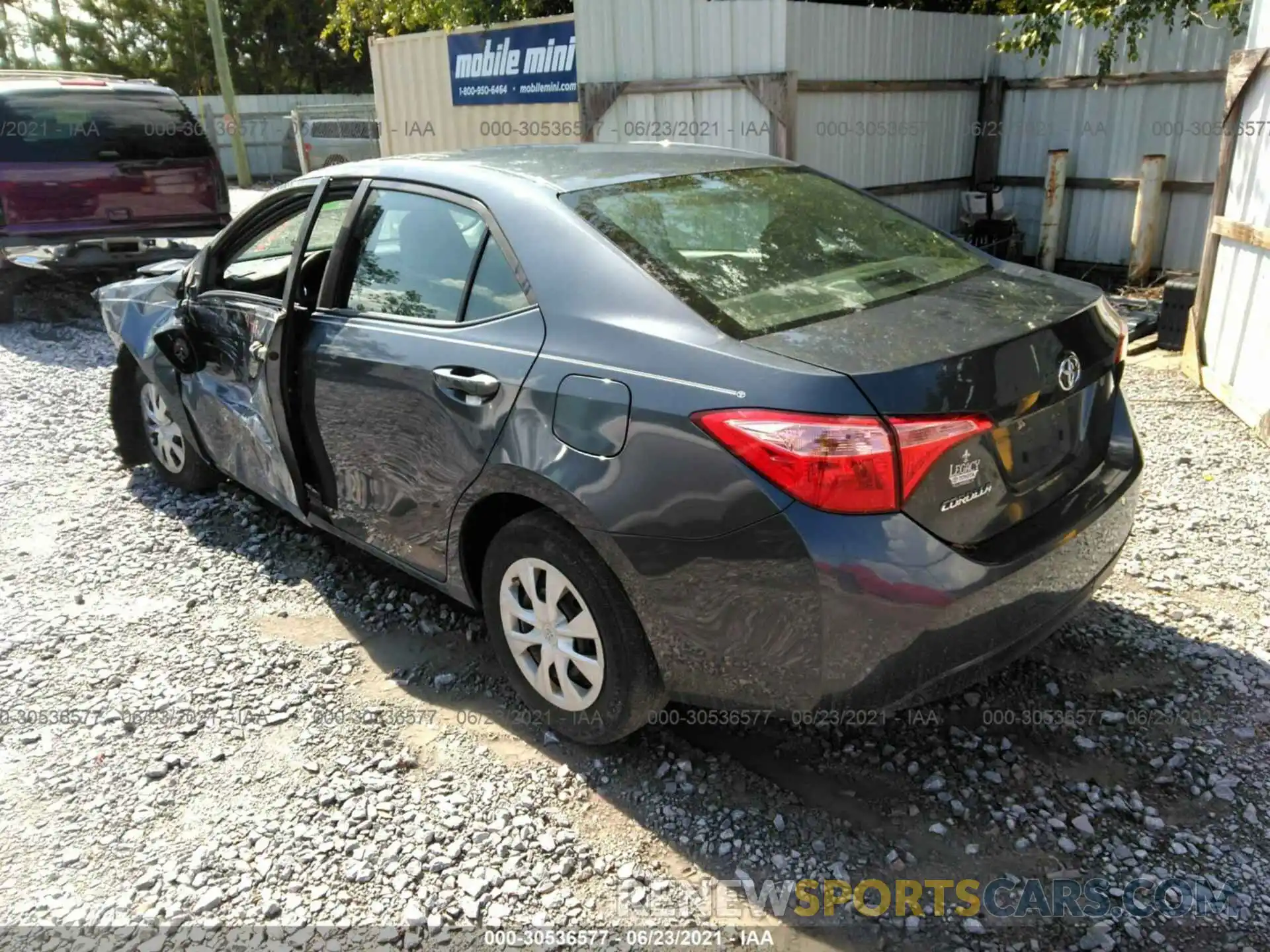 3 Photograph of a damaged car 5YFBURHE1KP937594 TOYOTA COROLLA 2019