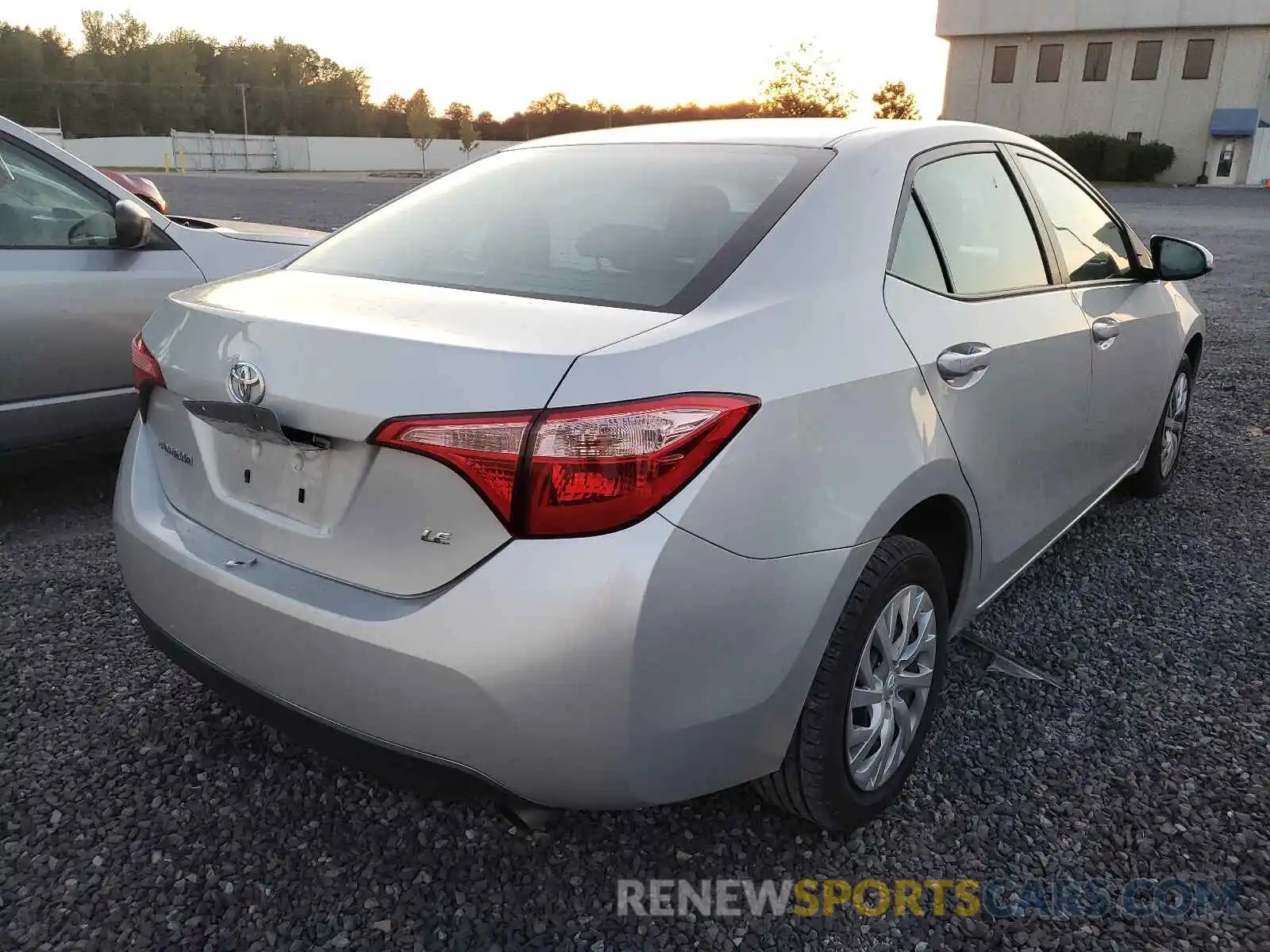 4 Photograph of a damaged car 5YFBURHE1KP937692 TOYOTA COROLLA 2019