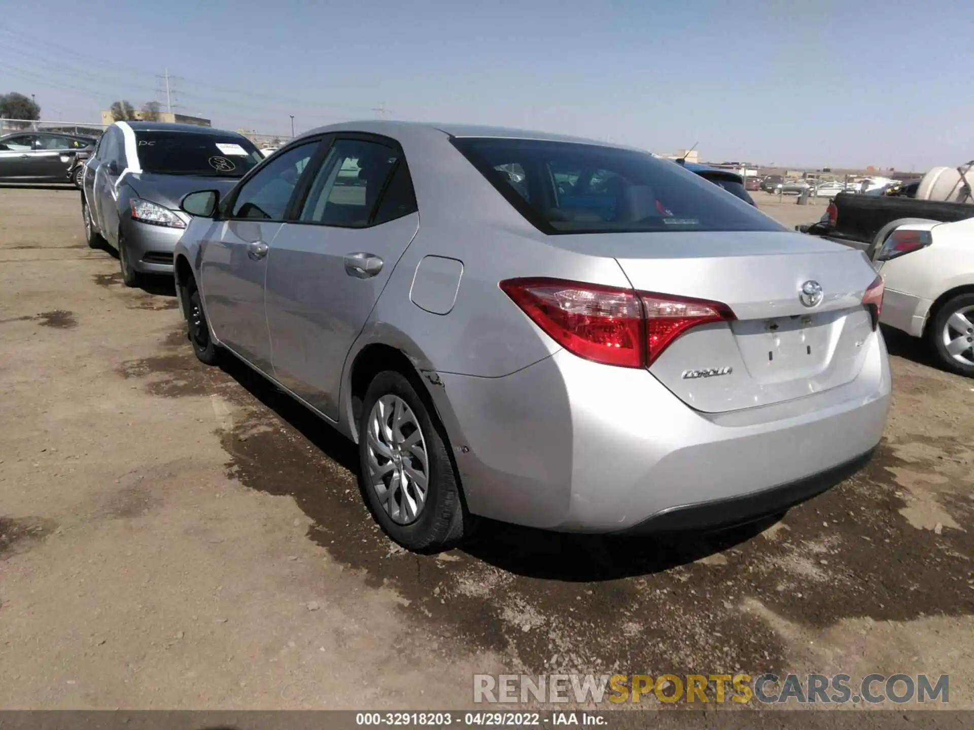 3 Photograph of a damaged car 5YFBURHE1KP937966 TOYOTA COROLLA 2019