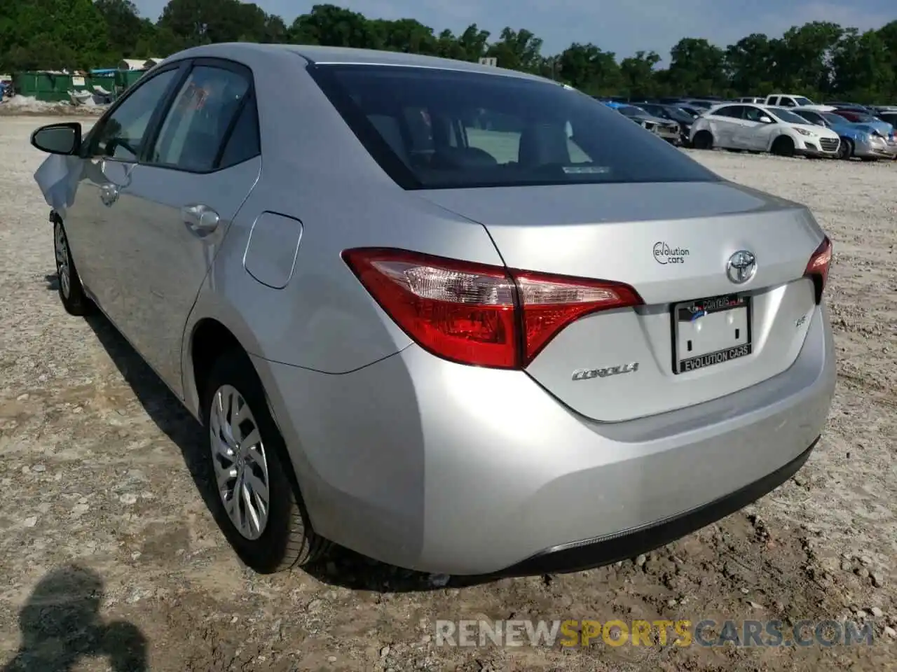 3 Photograph of a damaged car 5YFBURHE1KP938115 TOYOTA COROLLA 2019