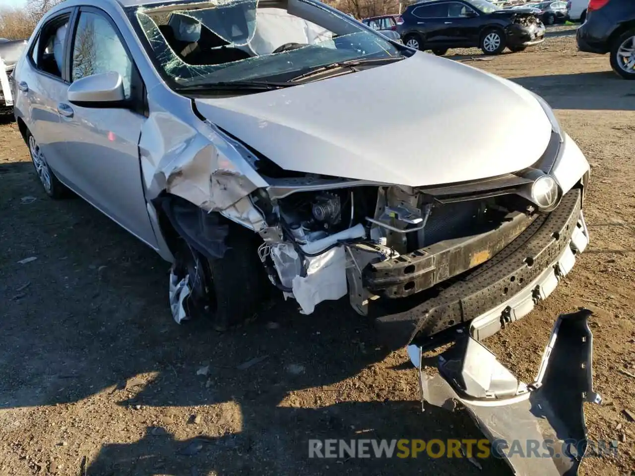 9 Photograph of a damaged car 5YFBURHE1KP938289 TOYOTA COROLLA 2019