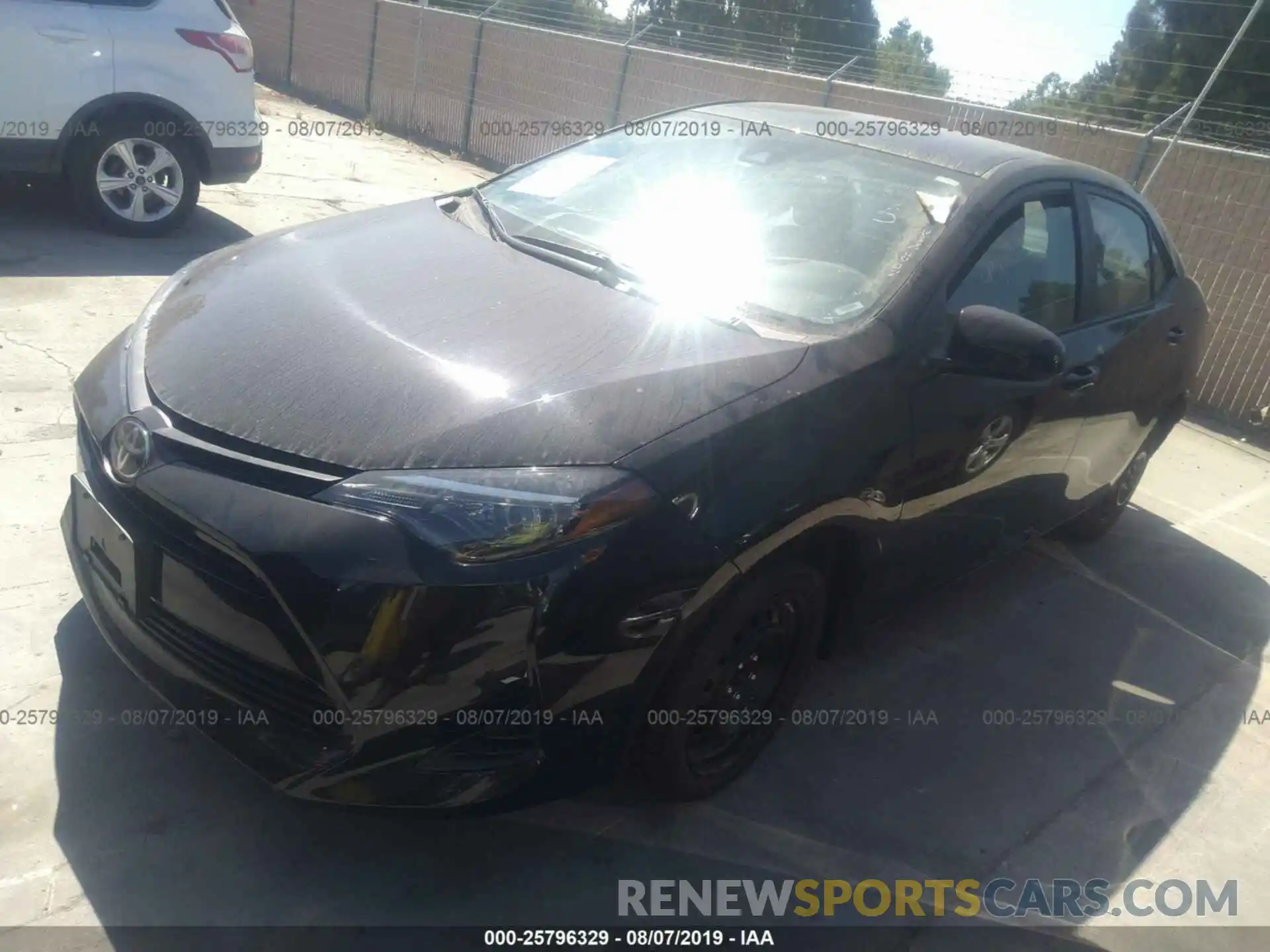 2 Photograph of a damaged car 5YFBURHE1KP939264 TOYOTA COROLLA 2019