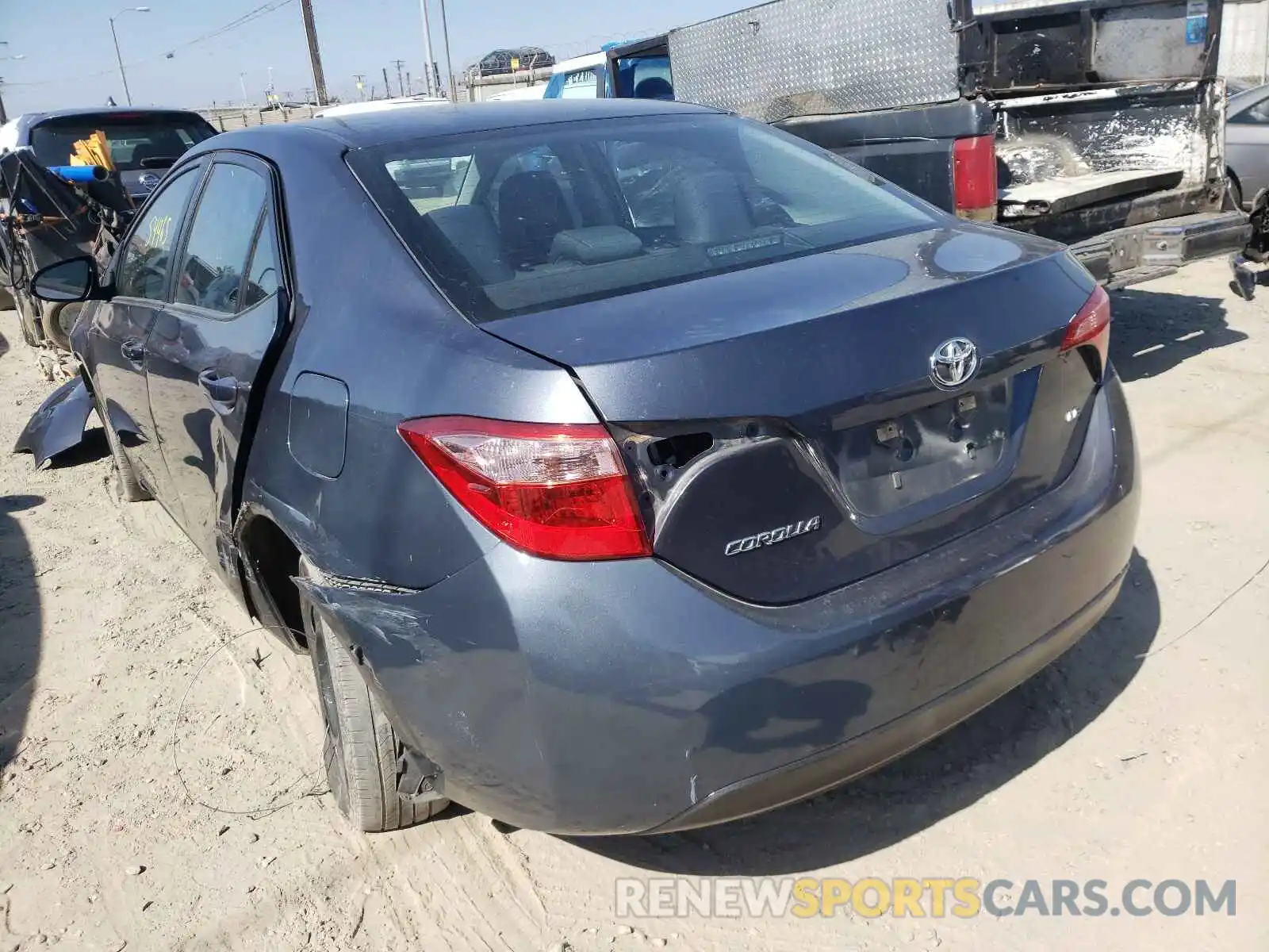 3 Photograph of a damaged car 5YFBURHE1KP939376 TOYOTA COROLLA 2019