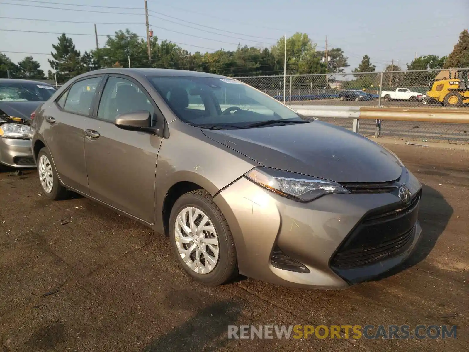 1 Photograph of a damaged car 5YFBURHE1KP939412 TOYOTA COROLLA 2019