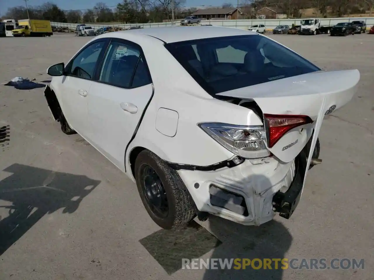 3 Photograph of a damaged car 5YFBURHE1KP939569 TOYOTA COROLLA 2019