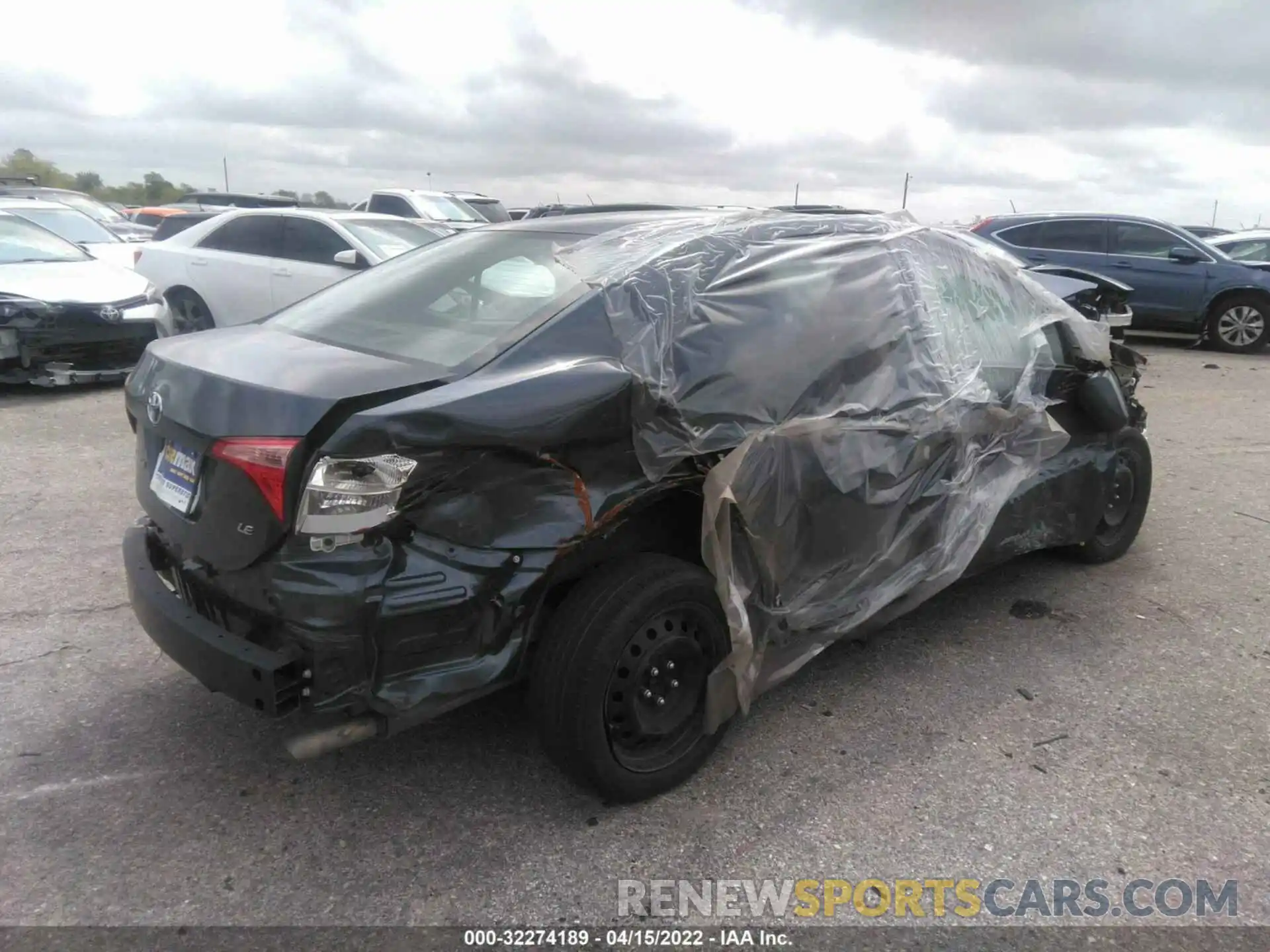 4 Photograph of a damaged car 5YFBURHE1KP939653 TOYOTA COROLLA 2019