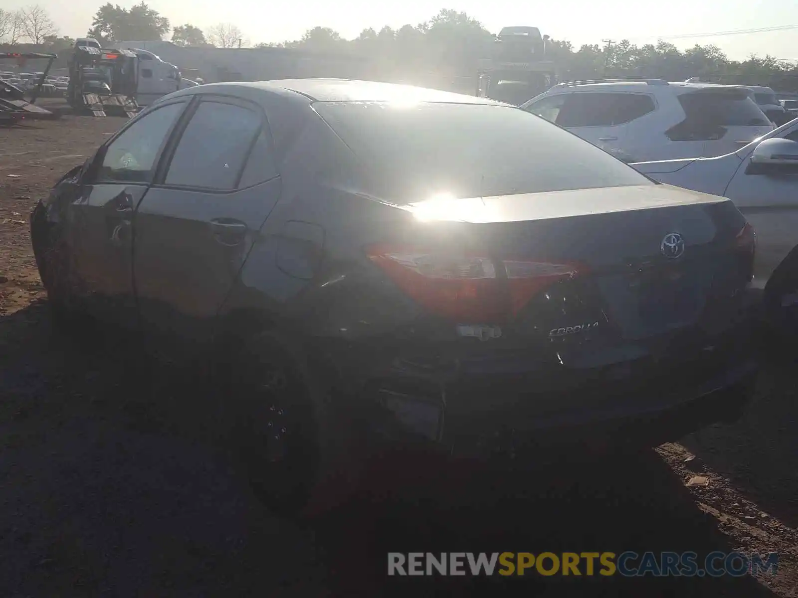 3 Photograph of a damaged car 5YFBURHE1KP940186 TOYOTA COROLLA 2019