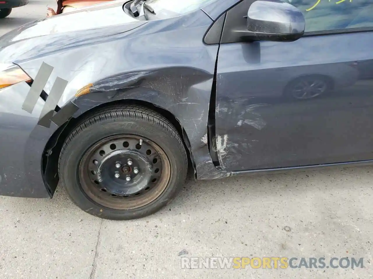 9 Photograph of a damaged car 5YFBURHE1KP940737 TOYOTA COROLLA 2019