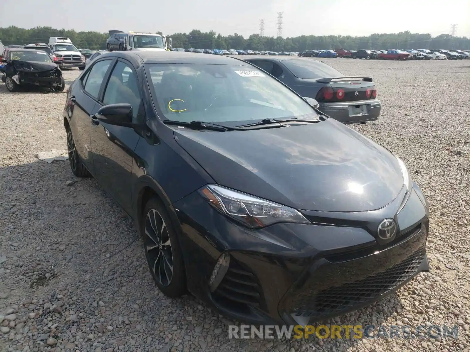 1 Photograph of a damaged car 5YFBURHE1KP941015 TOYOTA COROLLA 2019