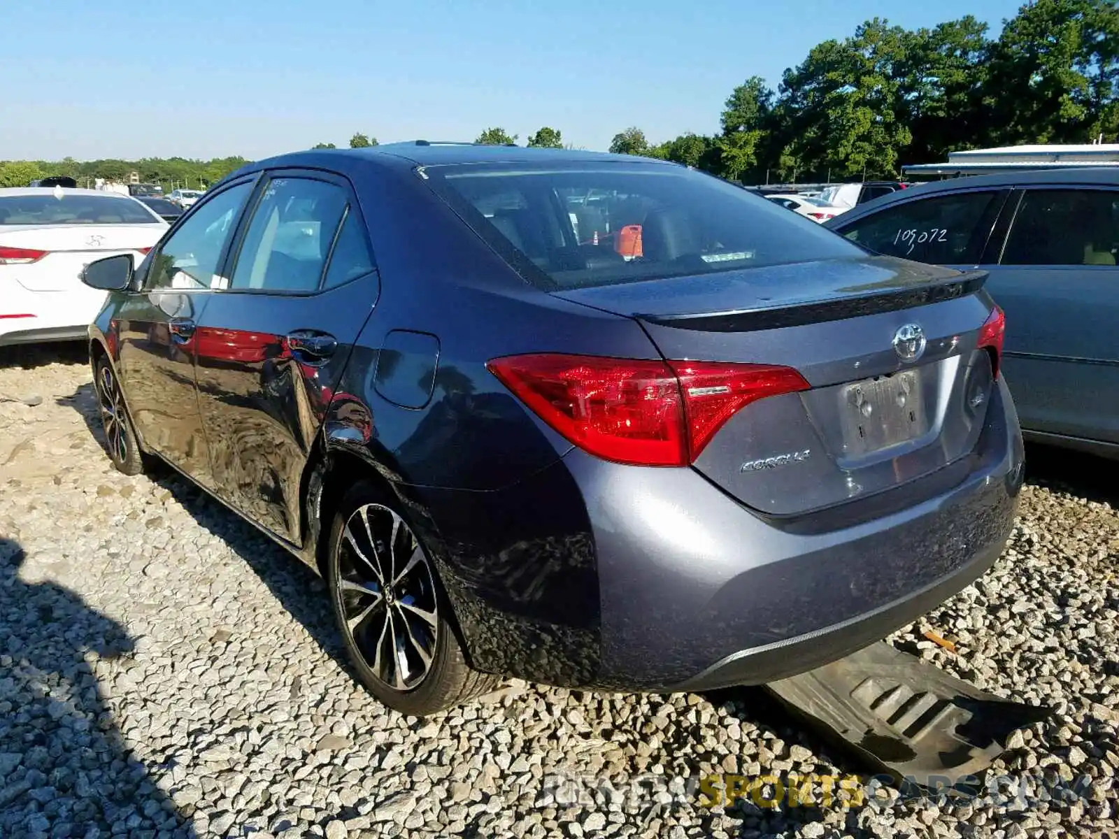 3 Photograph of a damaged car 5YFBURHE1KP941659 TOYOTA COROLLA 2019