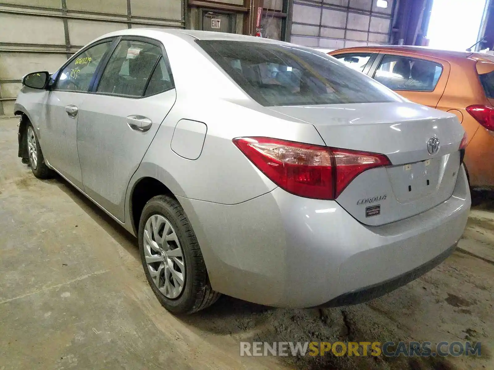 3 Photograph of a damaged car 5YFBURHE1KP942262 TOYOTA COROLLA 2019