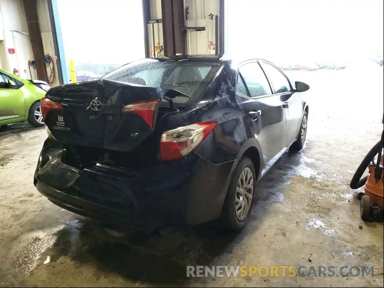 4 Photograph of a damaged car 5YFBURHE1KP942651 TOYOTA COROLLA 2019