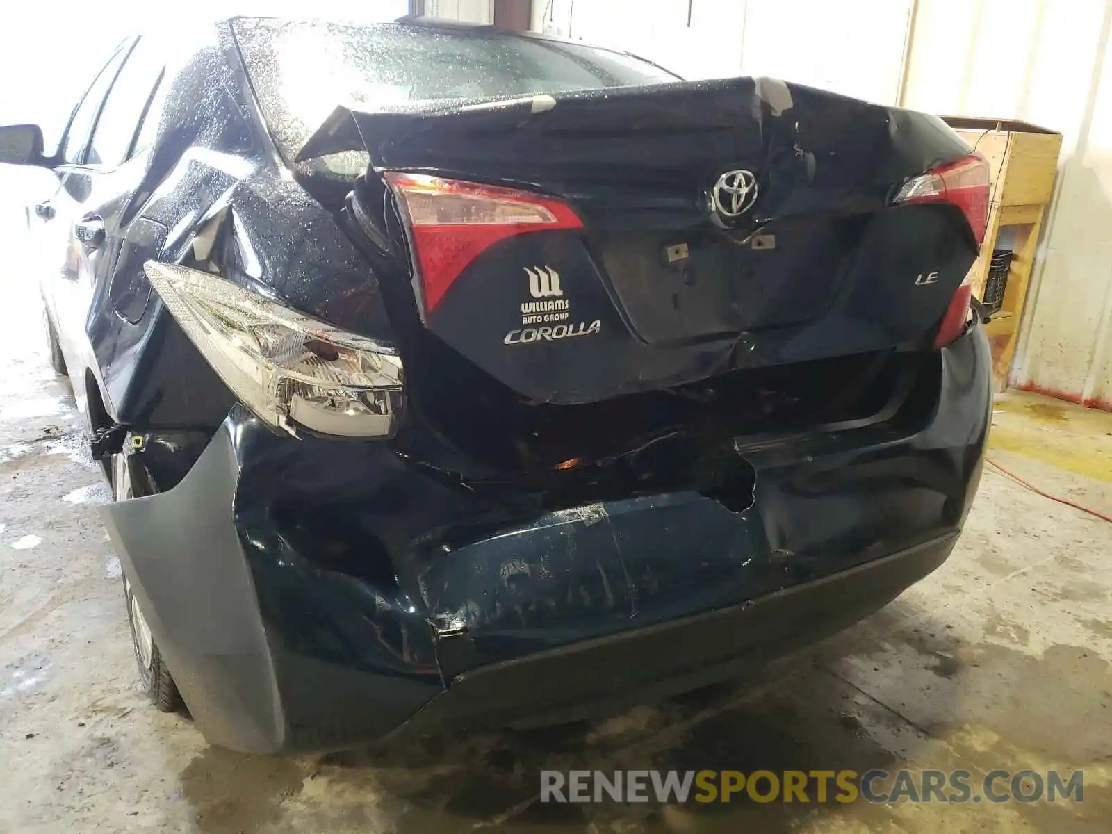 9 Photograph of a damaged car 5YFBURHE1KP942651 TOYOTA COROLLA 2019