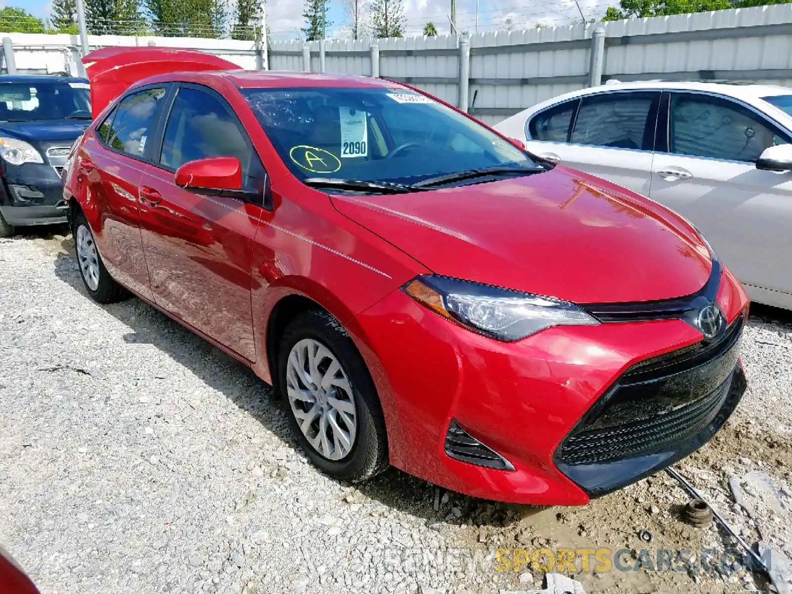 1 Photograph of a damaged car 5YFBURHE1KP943590 TOYOTA COROLLA 2019