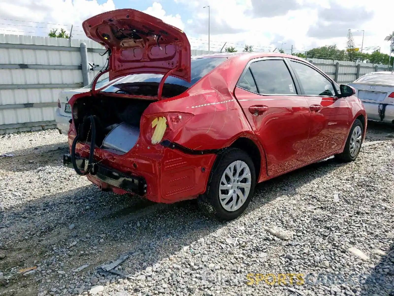 4 Photograph of a damaged car 5YFBURHE1KP943590 TOYOTA COROLLA 2019