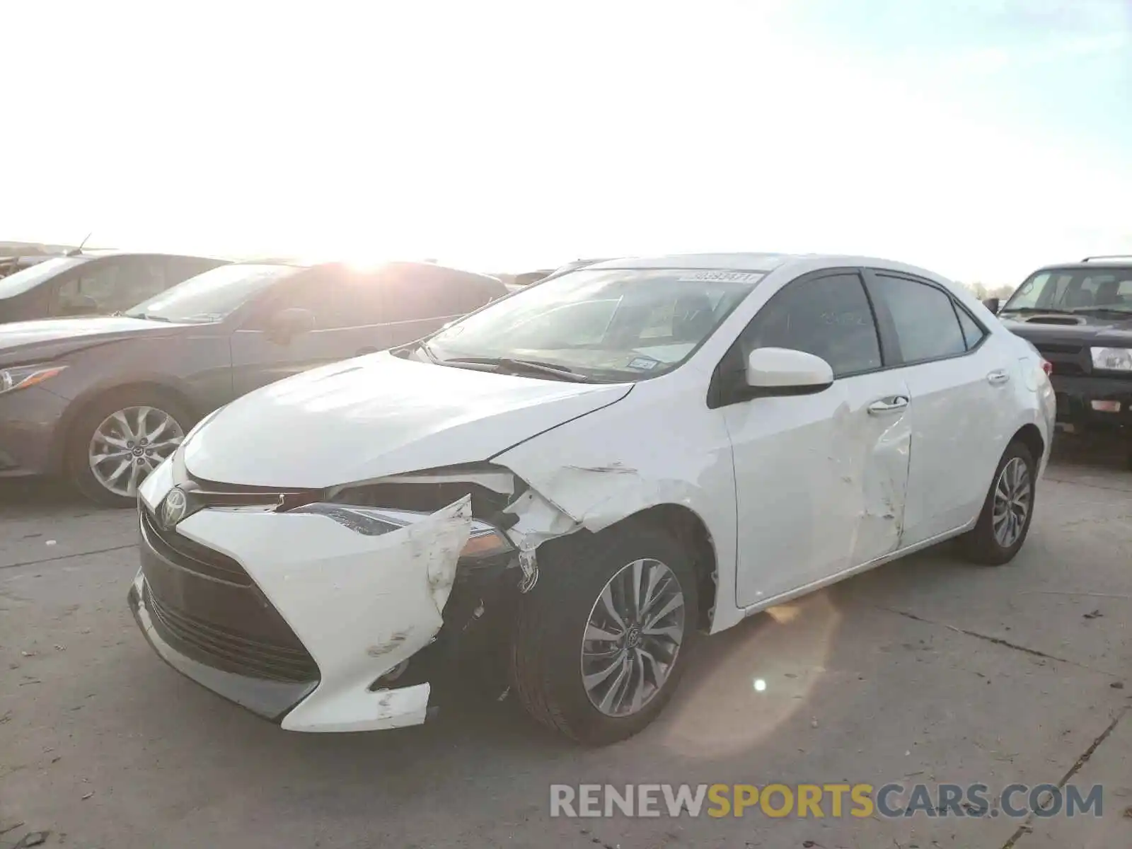 2 Photograph of a damaged car 5YFBURHE1KP943668 TOYOTA COROLLA 2019