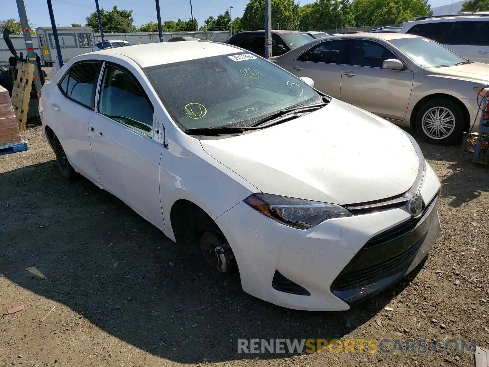 1 Photograph of a damaged car 5YFBURHE1KP944027 TOYOTA COROLLA 2019